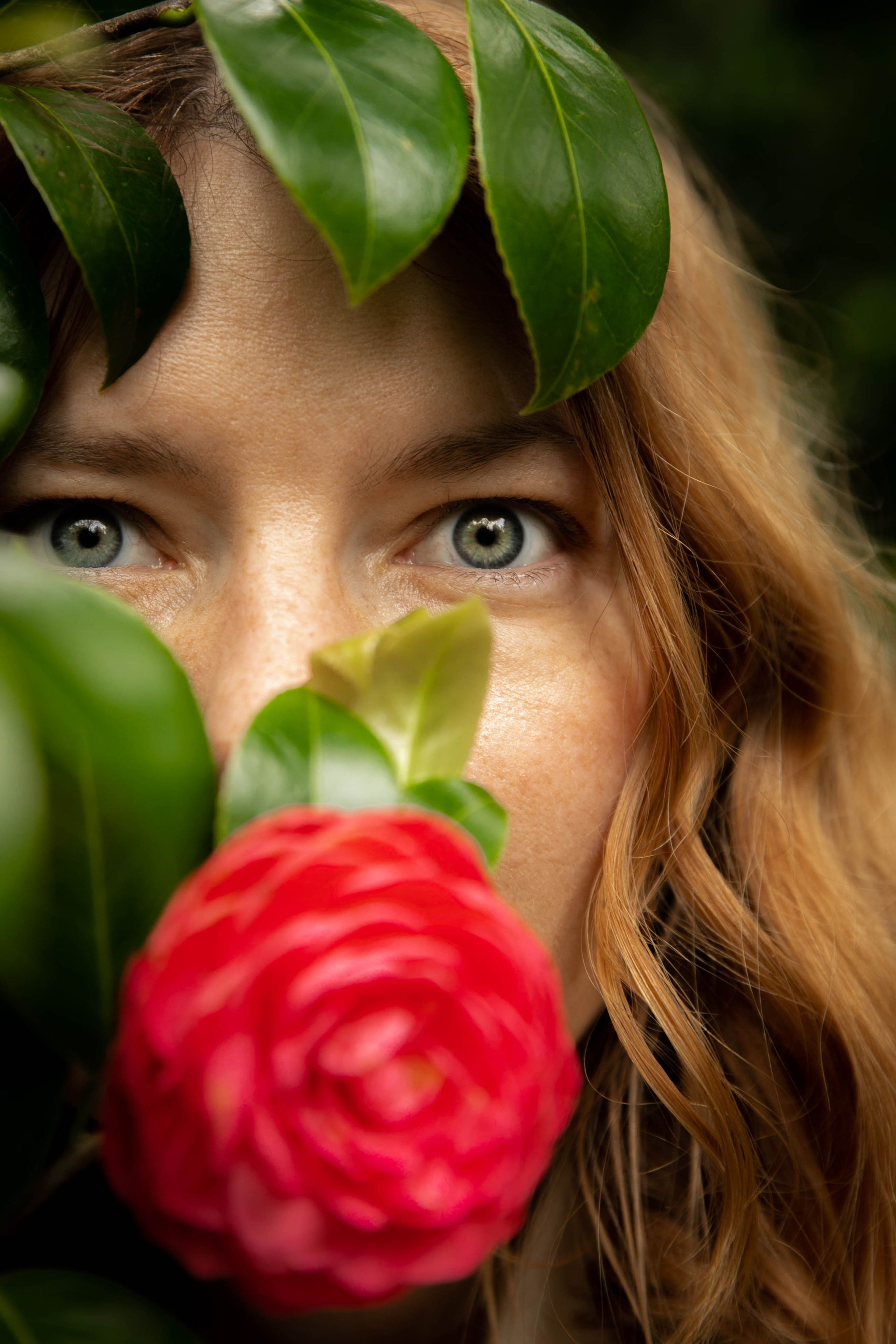 Women's portrait. Photographer in Portugal. Oksana Lomnova