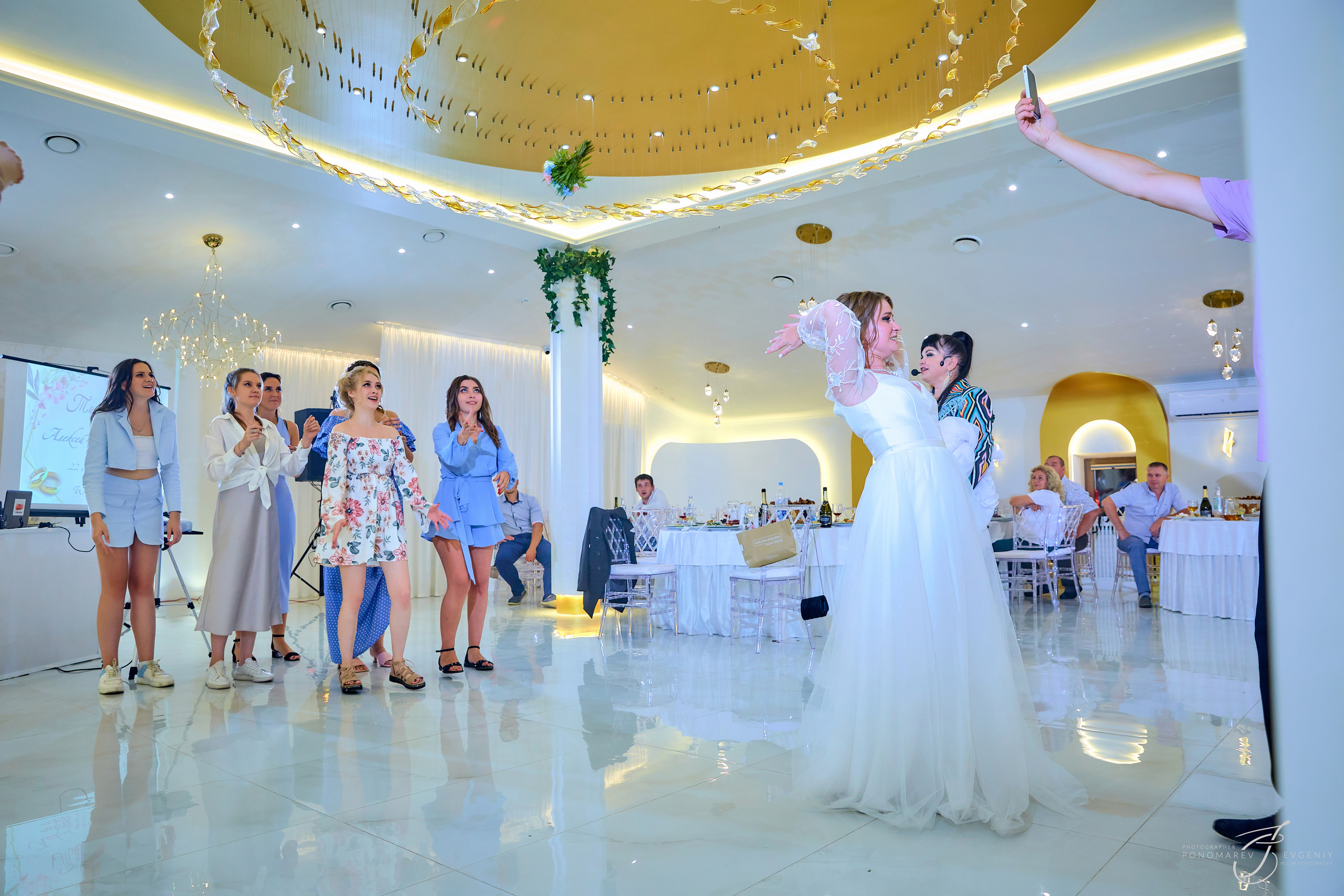 Алексей и Александра. Свадебный фотограф в Тольятти Жигулевске и Самаре Пономарев Евгений