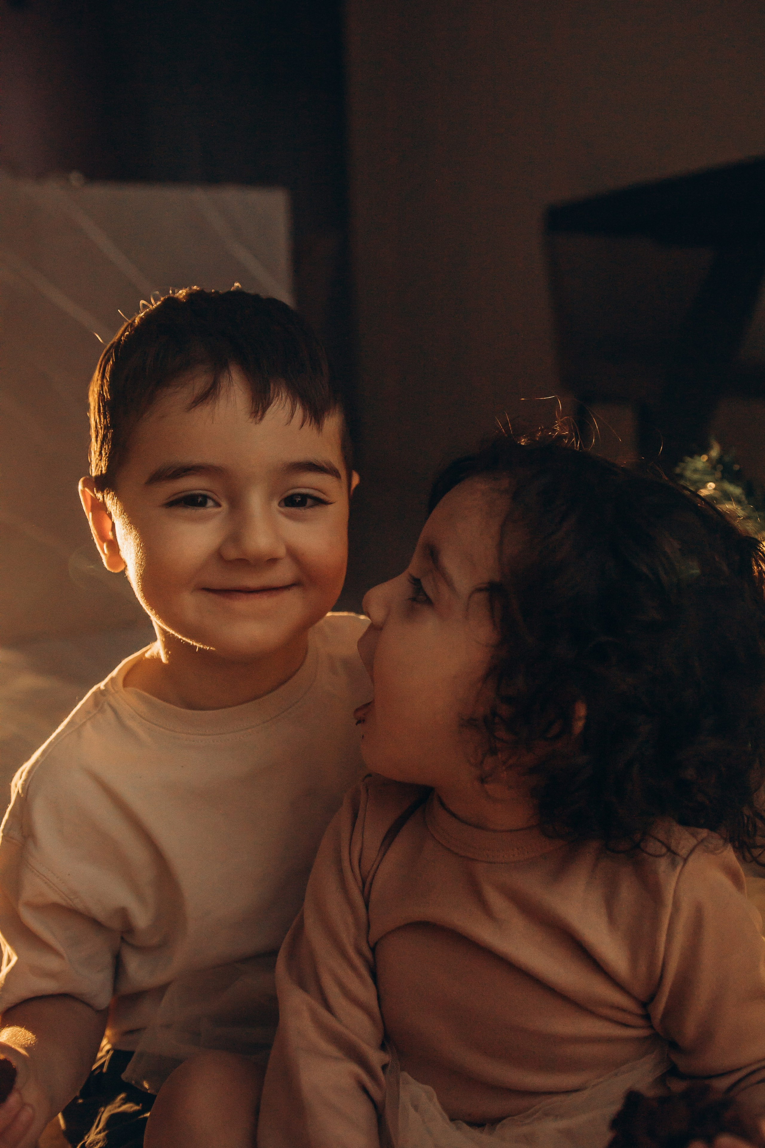 Лусине, Микаэль и Амелия — моменты дома). Семейный фотограф Новороссийск, Анапа, Геленджик — Юлия Давыдова