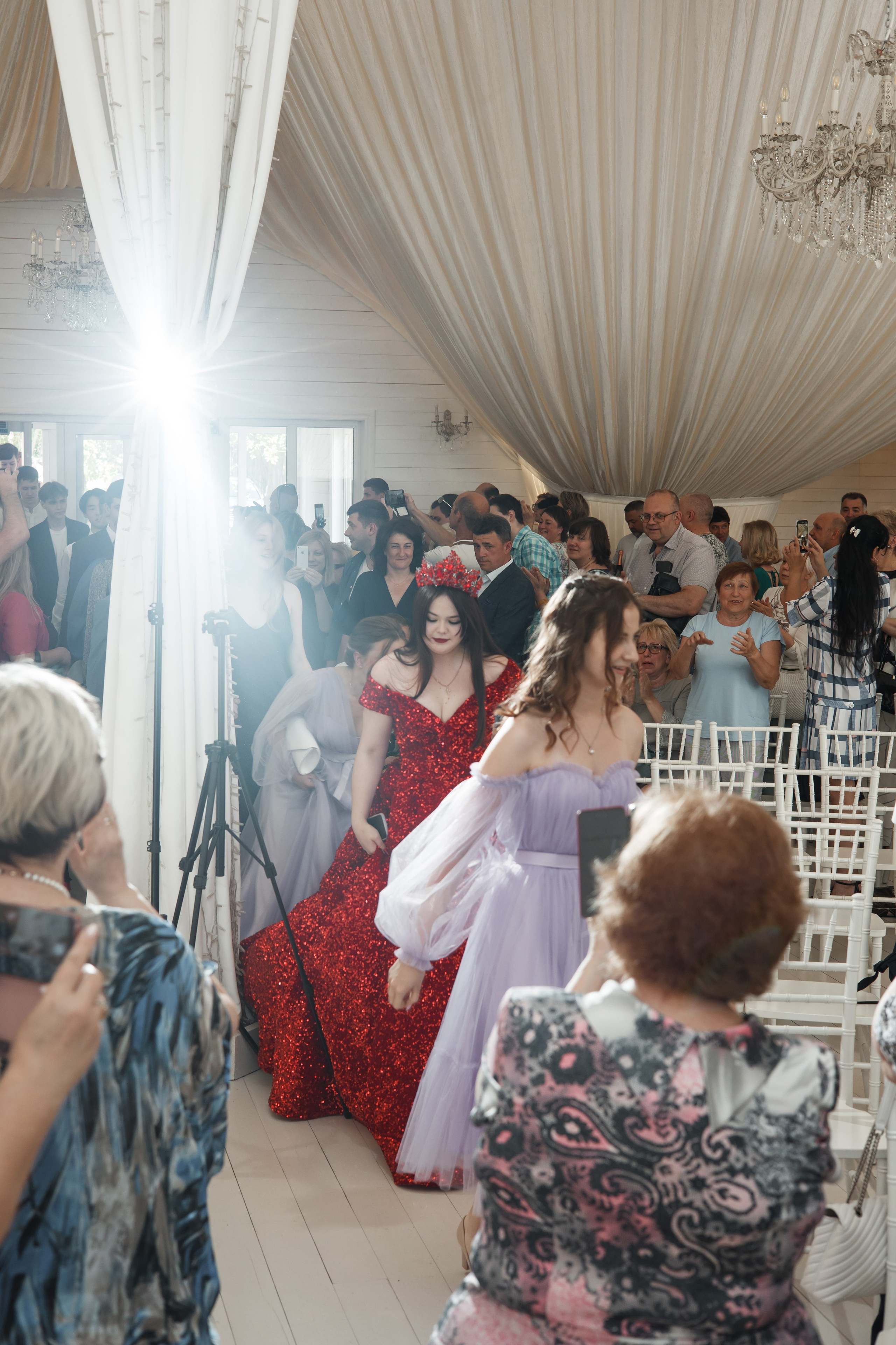 Выпускной, шатер в усадьбе «Гребнево». Свадебный и репортажный фотограф (Москва, Королев и другие)