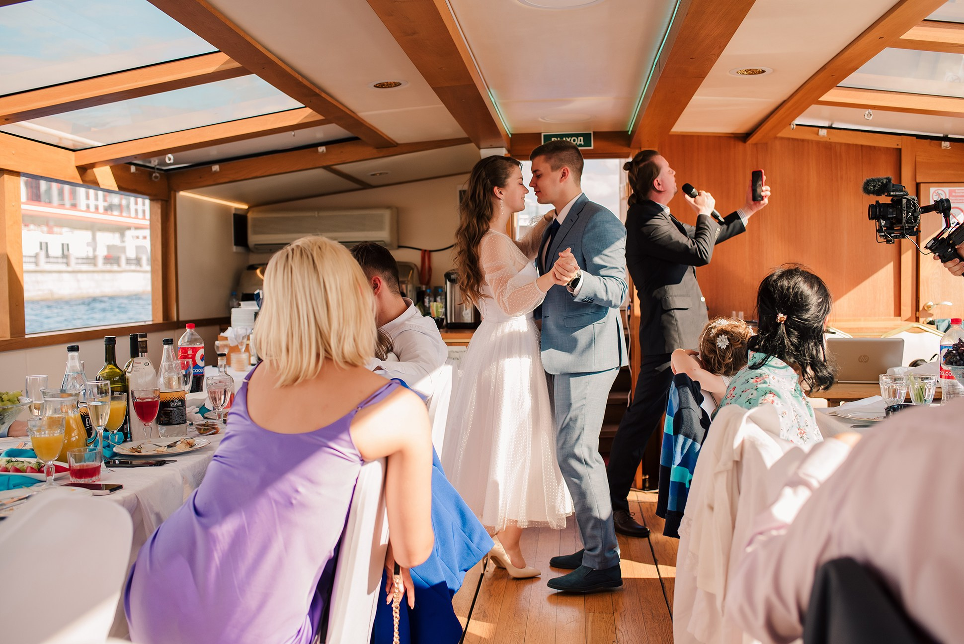 Юля и Андрей. Банкет на воде. Семейный и Свадебный фотограф. Санкт-Петербург. Пушкин