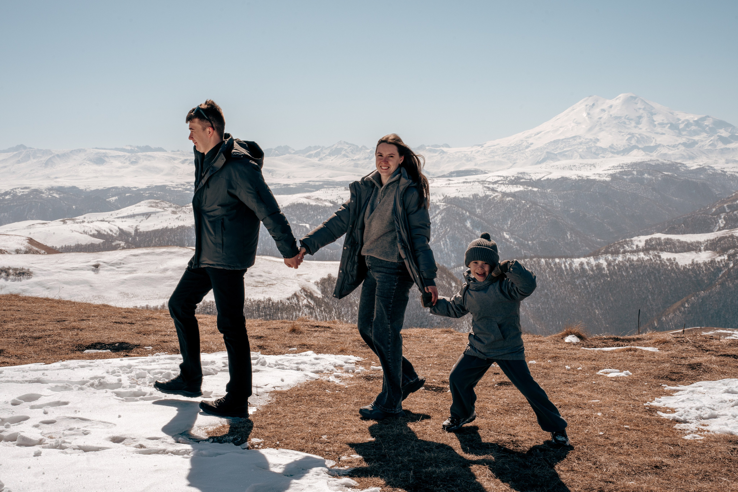 Семейный фотограф КМВ Пятигорск, Железноводск, Ессентуки, Кисловодск Архыз Домбай Горы Фотосессия. Фотограф КМВ|ГОРЫ Пятигорск Железноводск Ессентуки Кисловодск Домбай Архыз Эльбрус