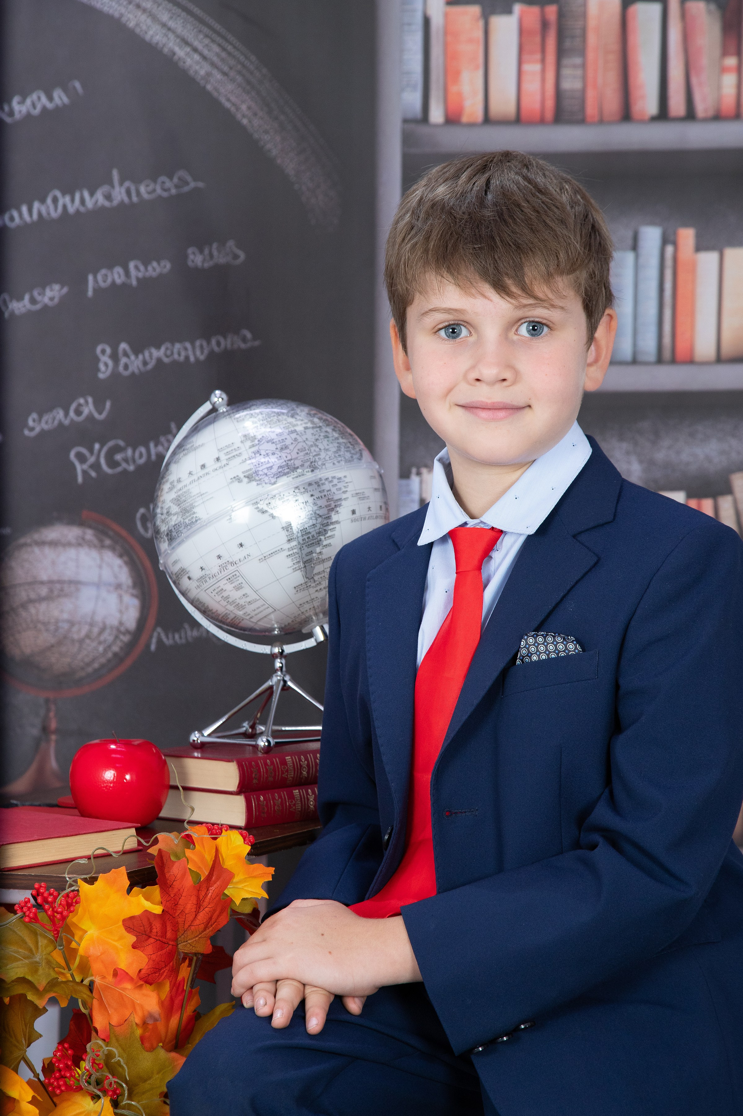 Фотосессия «День знаний». Детская фотостудия «Фоточка» Москва Зеленоград фотопроекты, выпускные альбомы