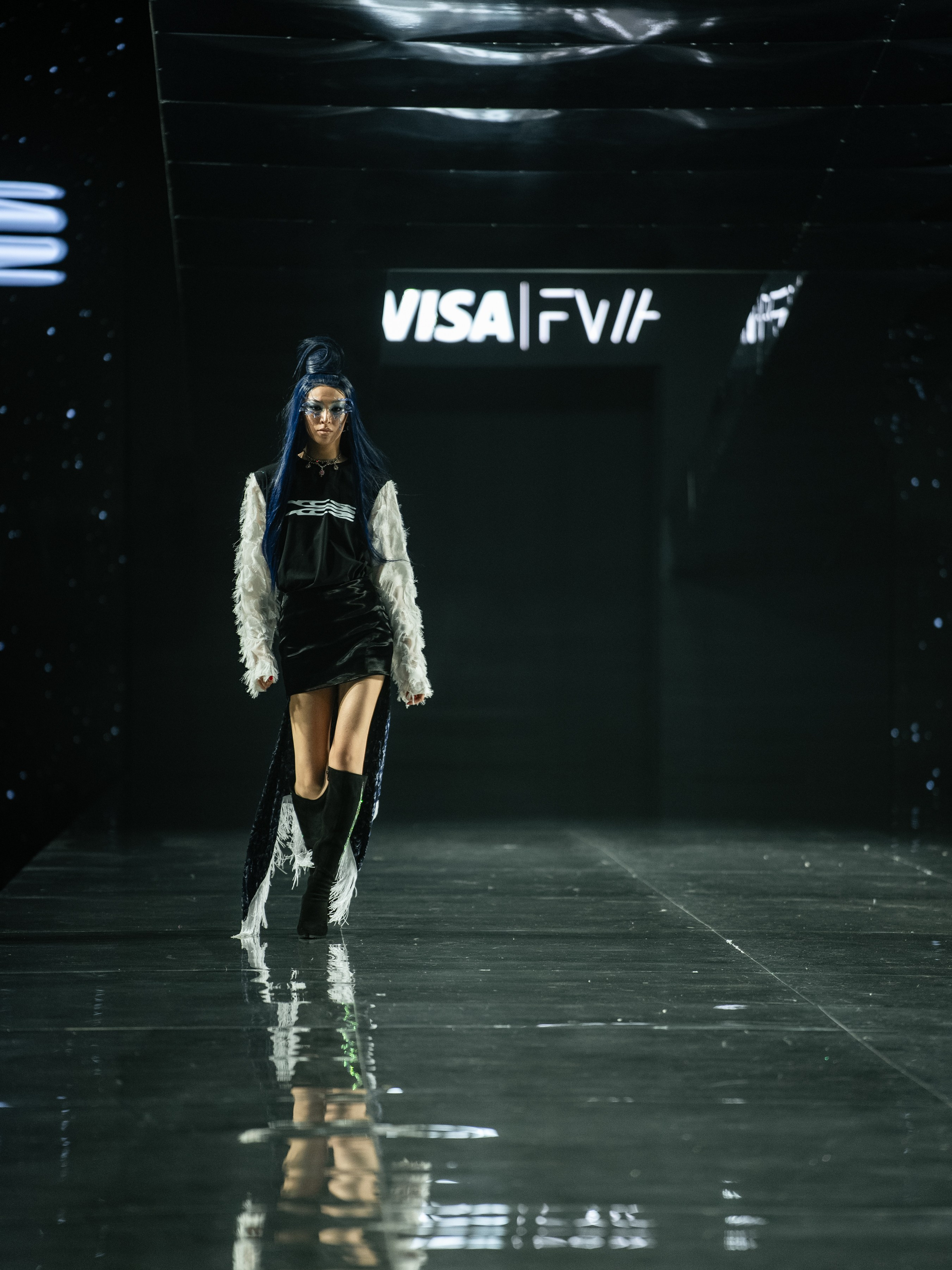 Visa Fashion Week YESYES. Сайт Алматинского НЮ АРТ, будуар и фэшн фотографа Дениса Карпенко