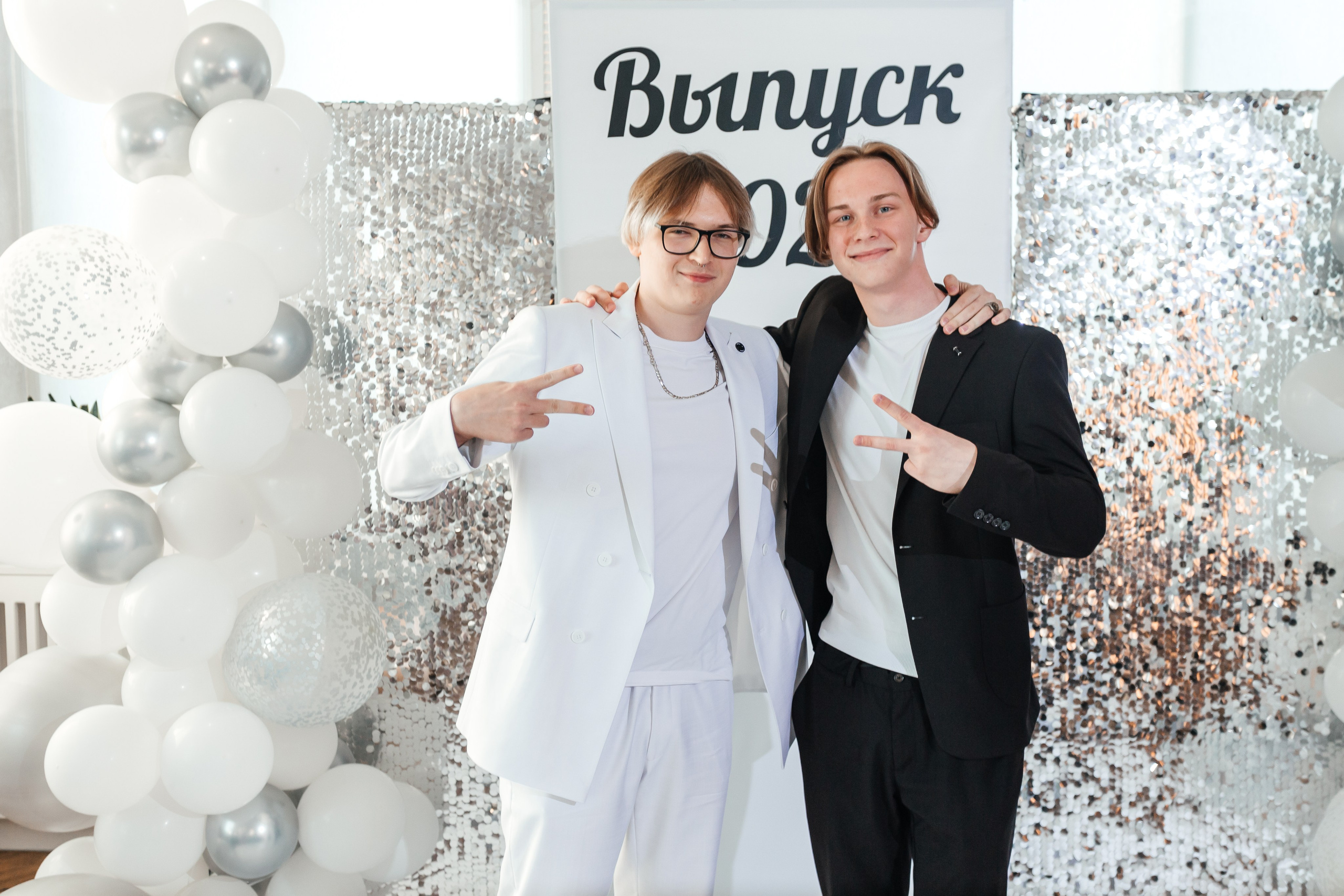 Выпускной 11 «А». Школа № 42. Свадебный фотограф в Краснодаре Николай Крауз