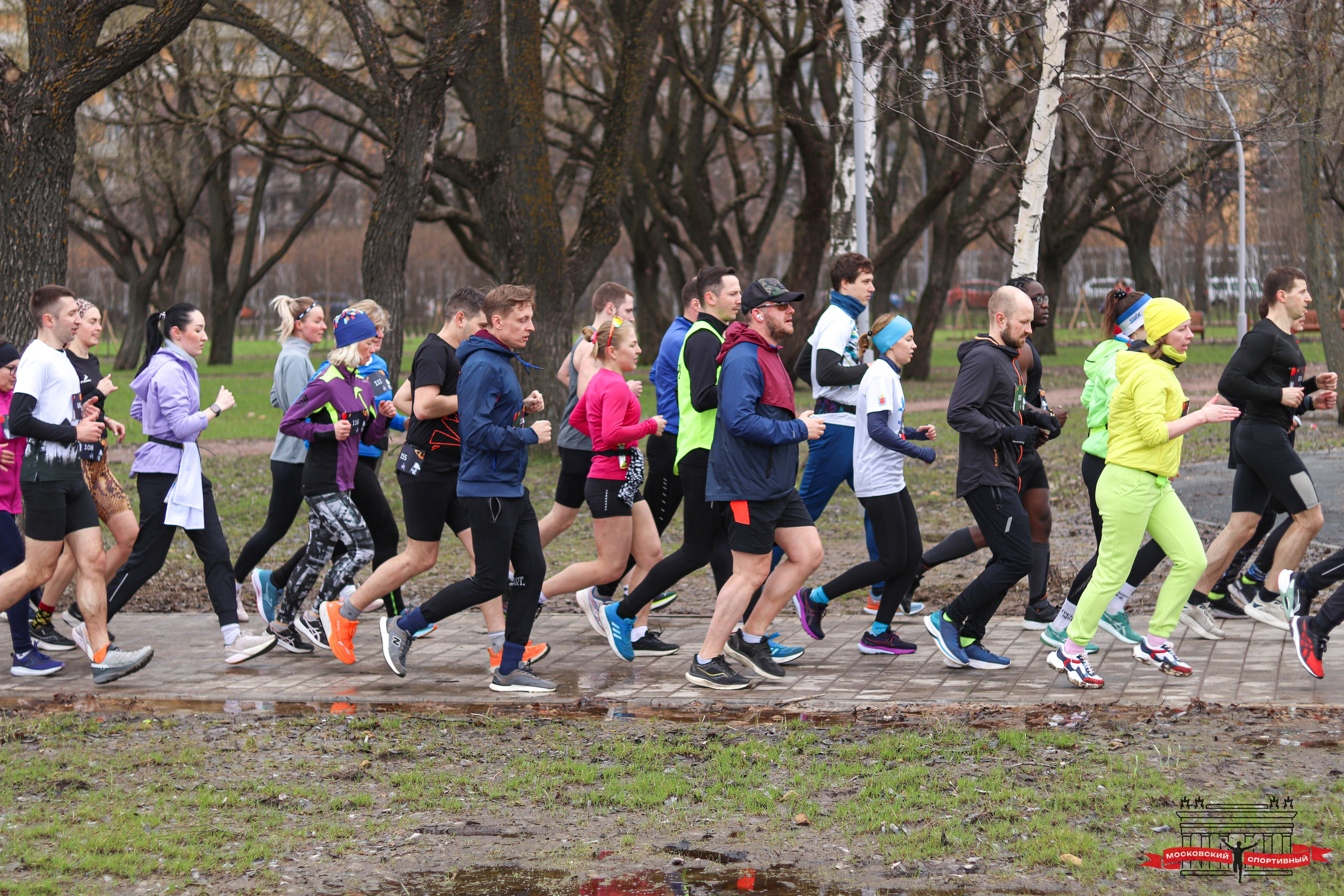 Московский Спортивный «КОСМИЧЕСКИЙ RUNOFF». Ивентный фотограф в Санкт-Петербурге Олег Комков