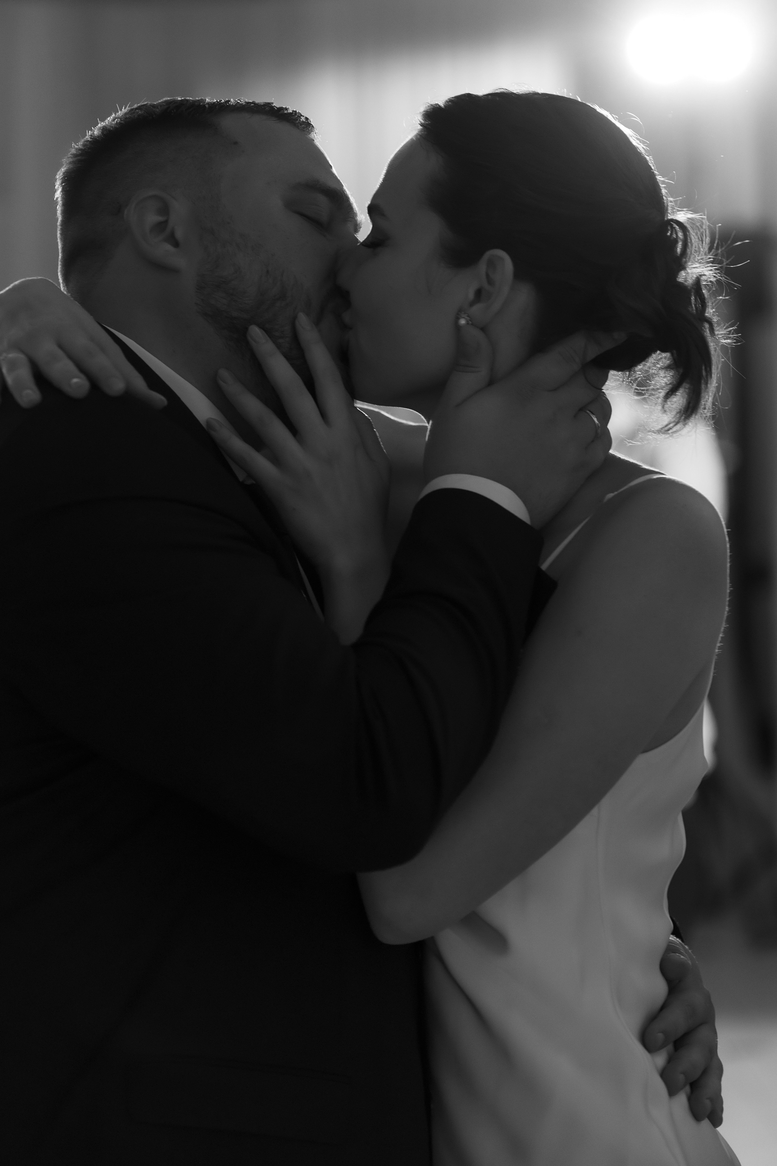 Ты рядом со мной, и это — самый чистый кайф! ♥. Свадебный фотограф Калининград