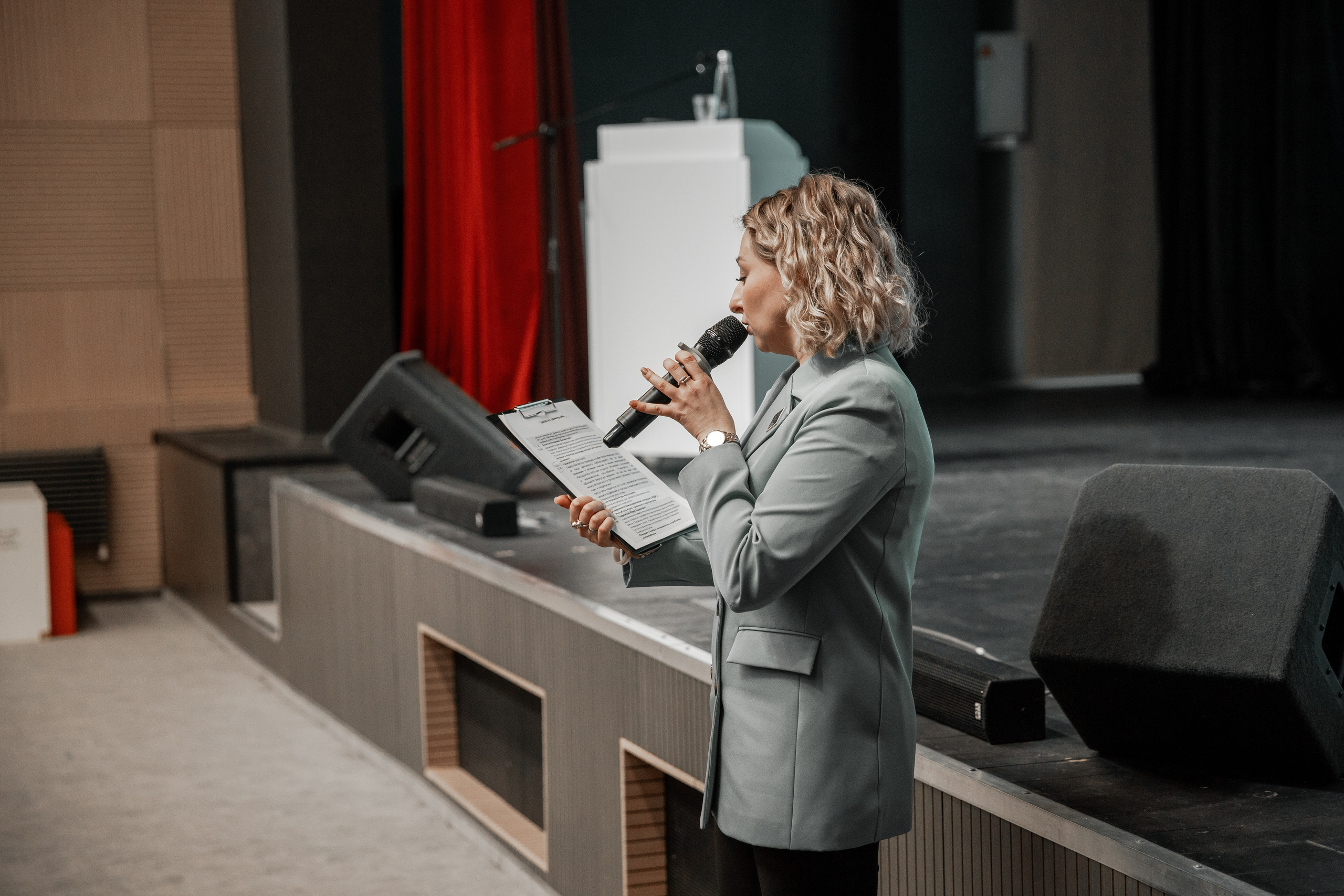 Международный Форум | Языки и Культуры Восточной Азии в Образовательном Пространстве. Фотограф брендов и бизнеса в Москве Алексей Сентюрин