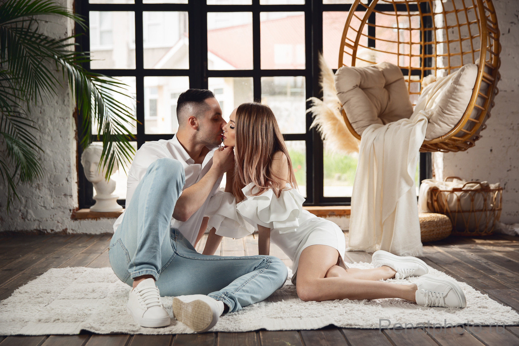 Renatphoto-Фотосессия в студии Анапы. Профессиональная фотосъёмка интерьеров, предметная фотосессия еды для меню г. Анапа