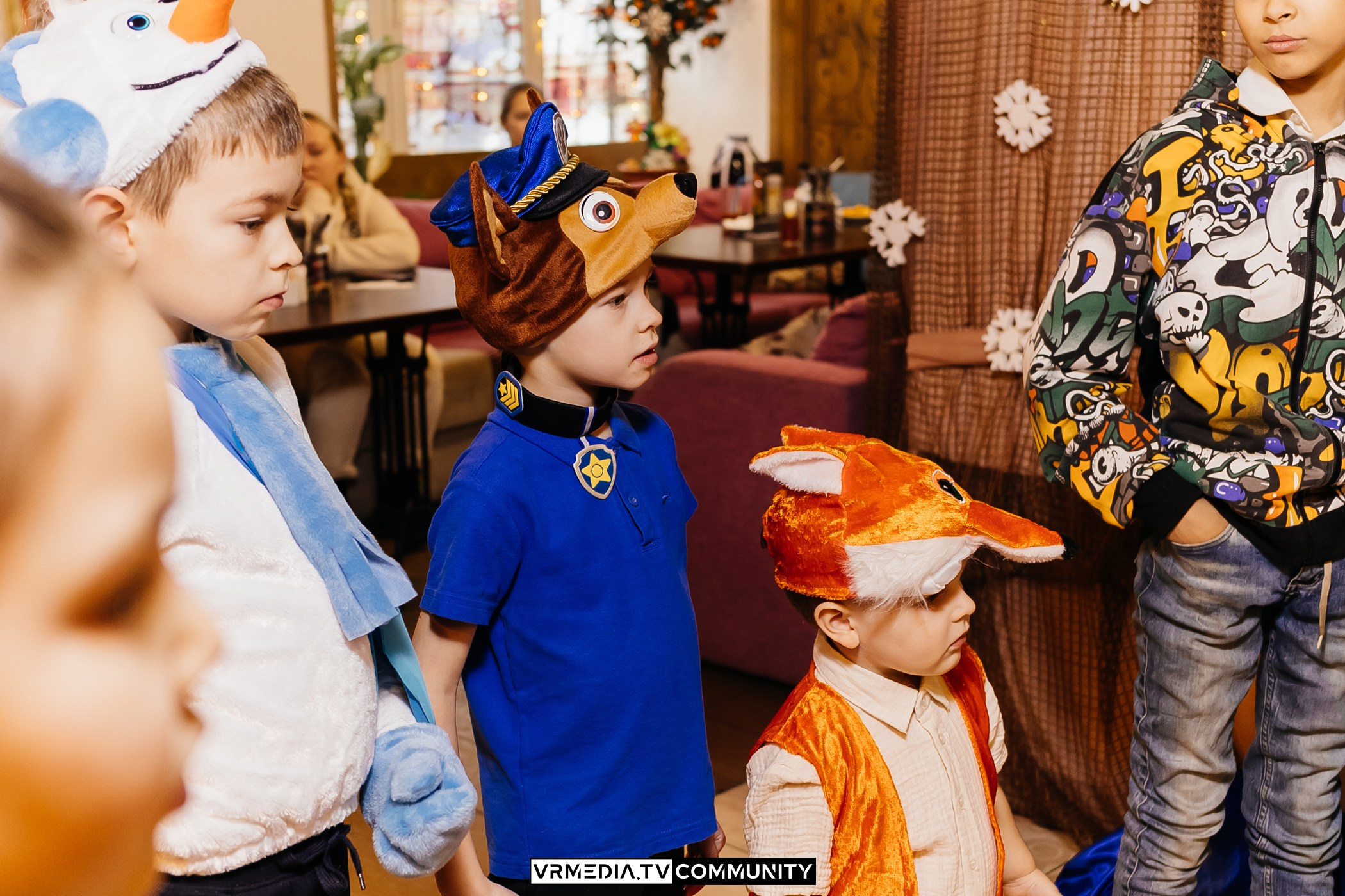 Новогодний вечер в кафе «КАмпот»