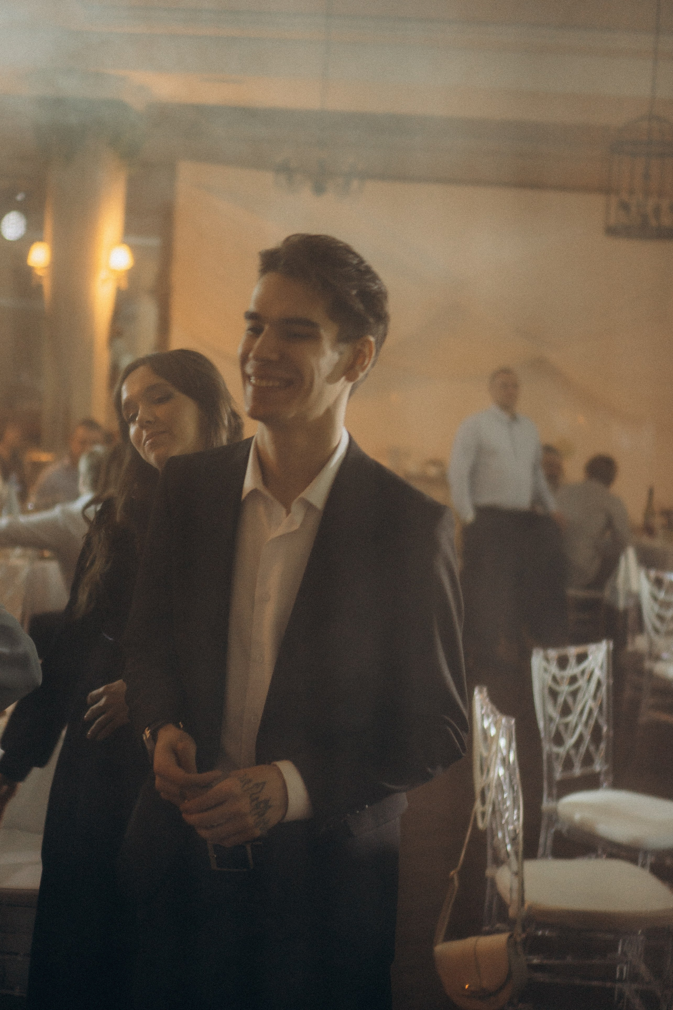 СЬЕМКА СВАДЕБНОГО БАНКЕТА (СНЯТО В СИБИРЕ В НИЖНЕВАРТОВСКЕ). Профессиональный фотограф, Санкт-Петербург — Виктория Богомолова