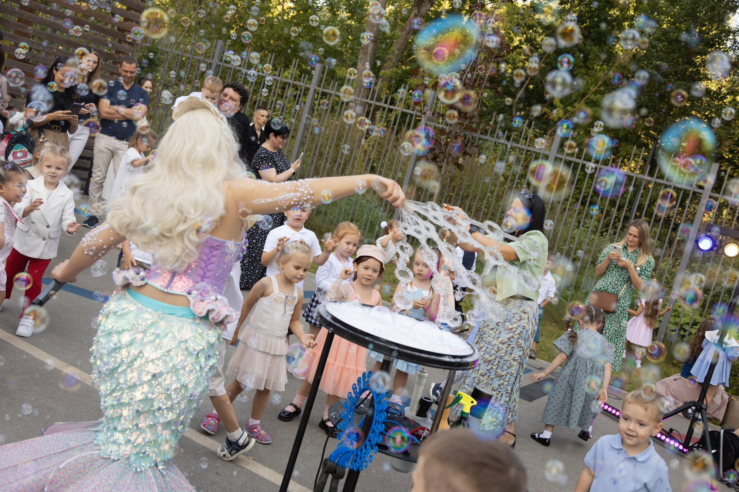 2 -го Сентября RYBAKOV PLYSCHOOL. Портретный Студийный и уличный фотограф Москва. Индивидуальные, Семейные, Беременность, Будуар, Каталог, контент съемки для блога и бизнеса
