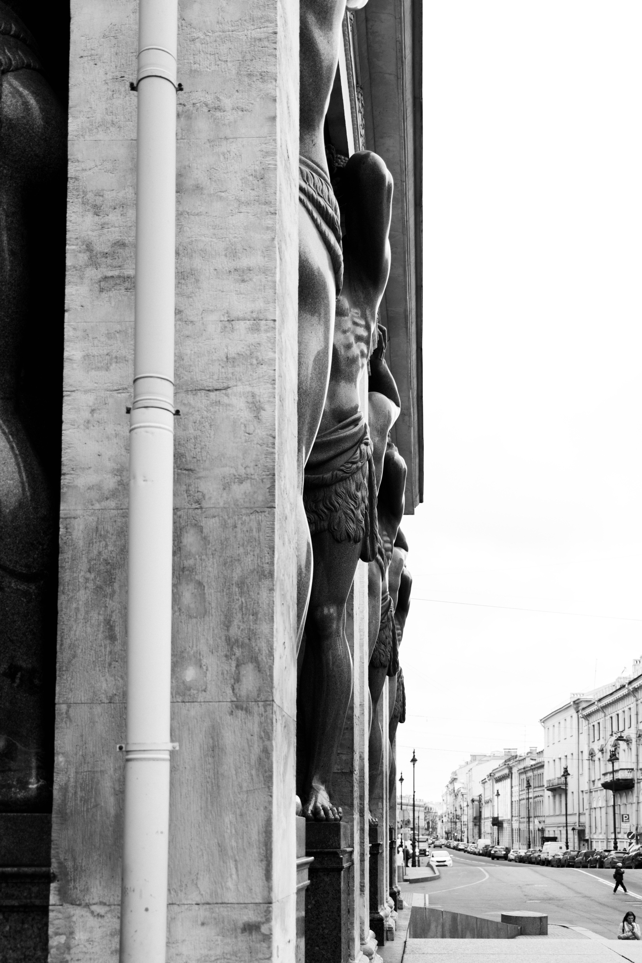 Атланты. Фотограф Балаев Михаил