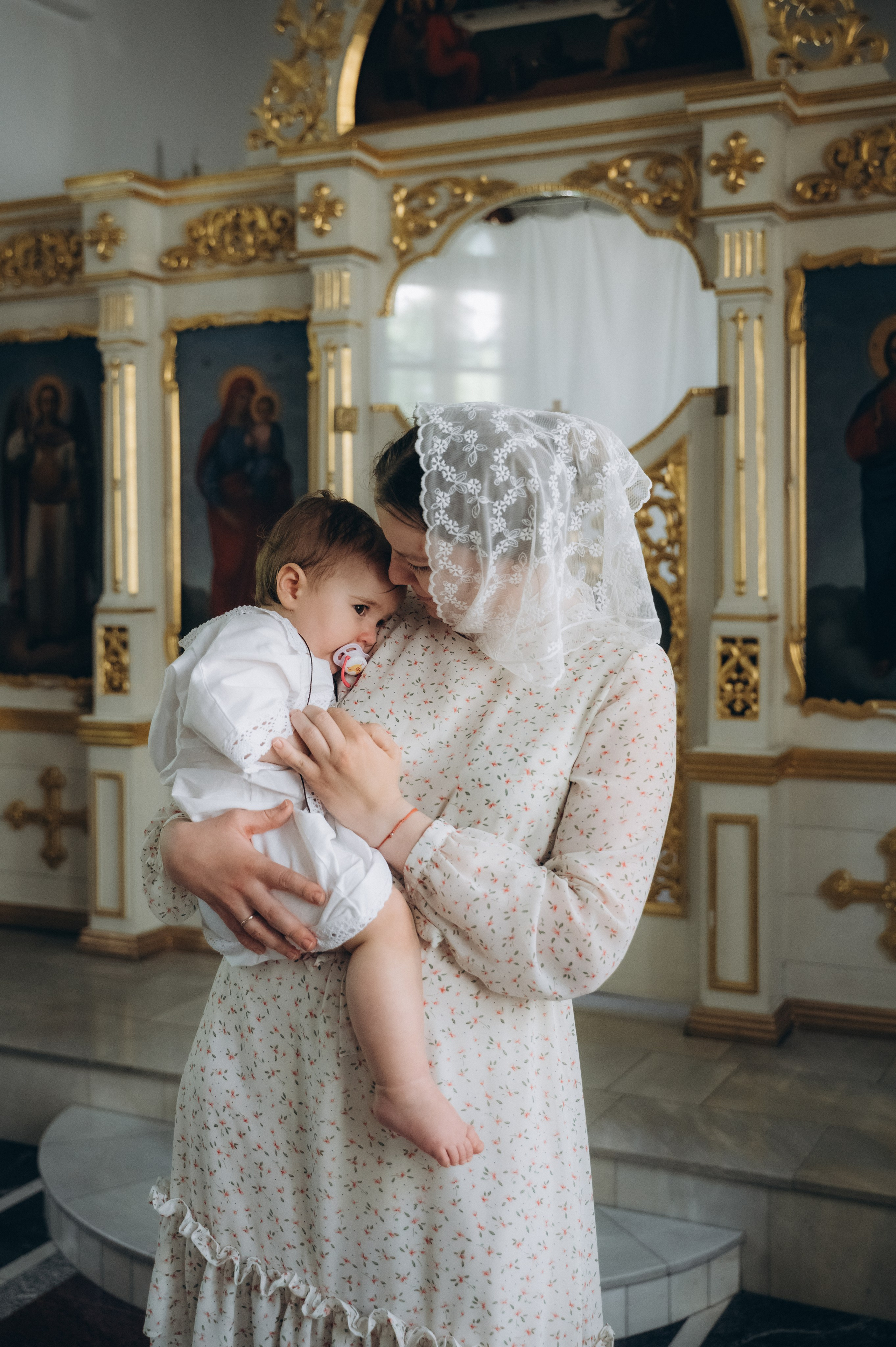 Крещение Мии и Льва. Семейный фотограф в Минске Дарья Дреко