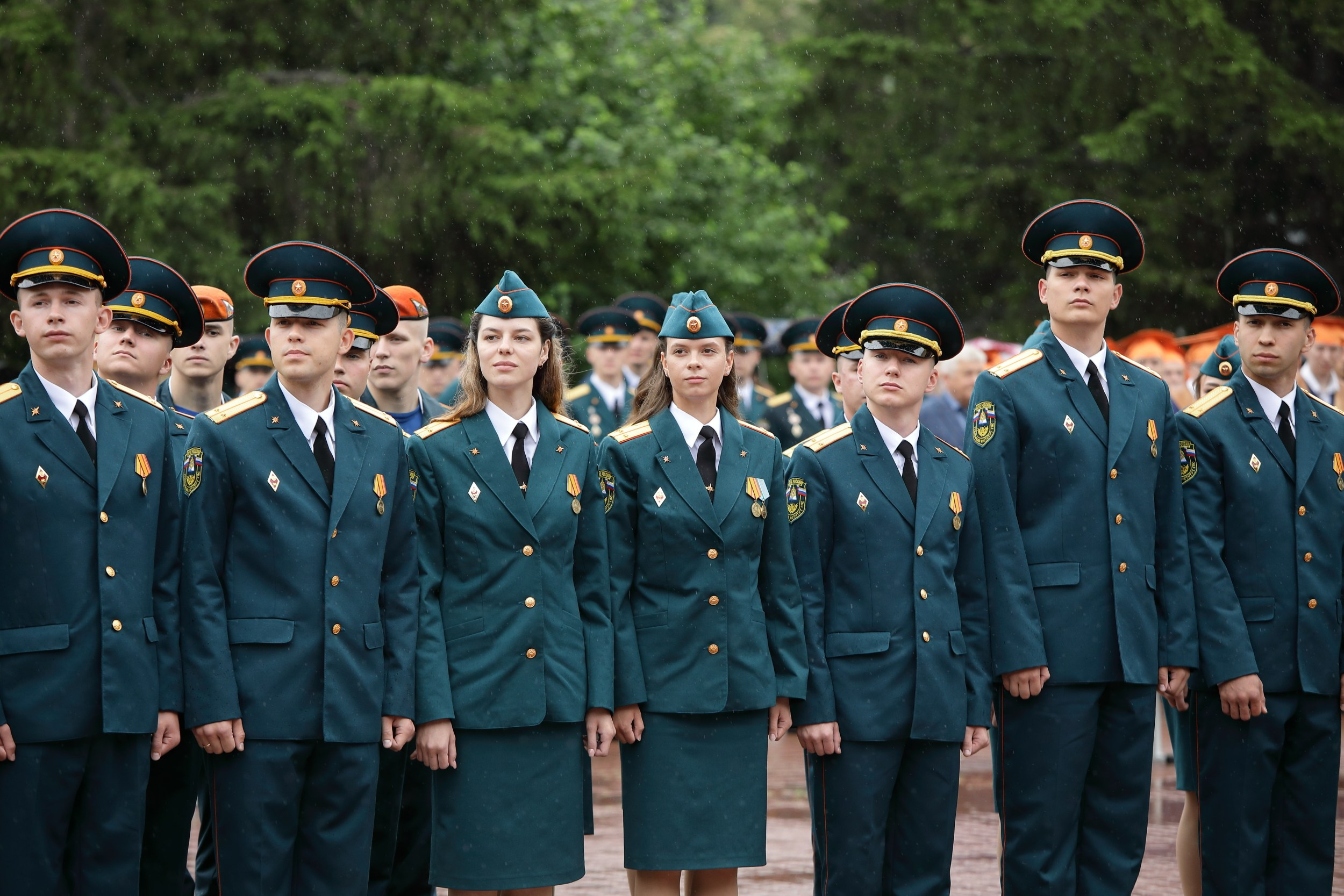 выпускники выпускной Уральский институт ГПС МЧС России
