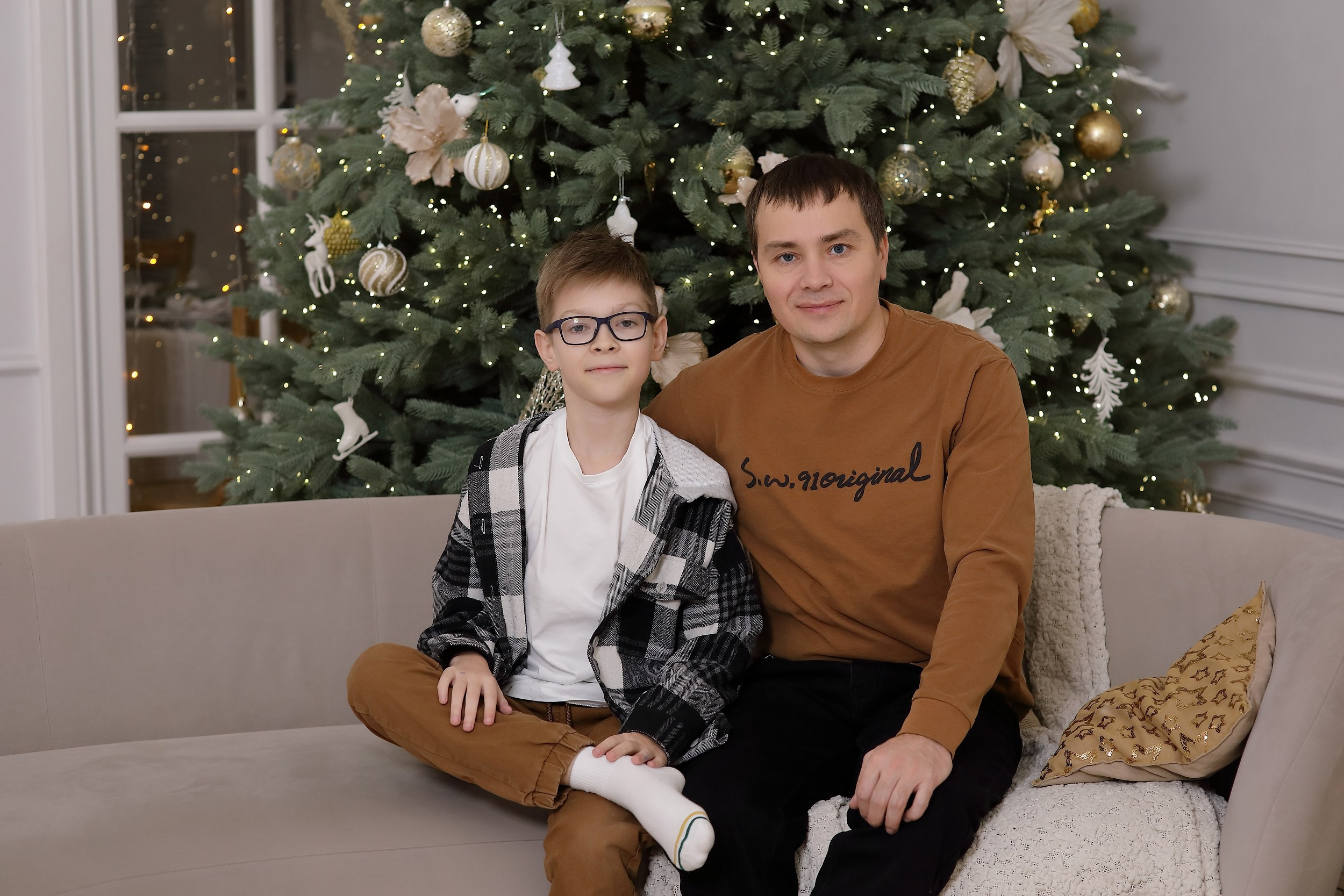 Семейная фотосессия под новый год. Свадебный и семейный фотограф и видеограф в Екатеринбурге Полянские Тимур и Анастасия