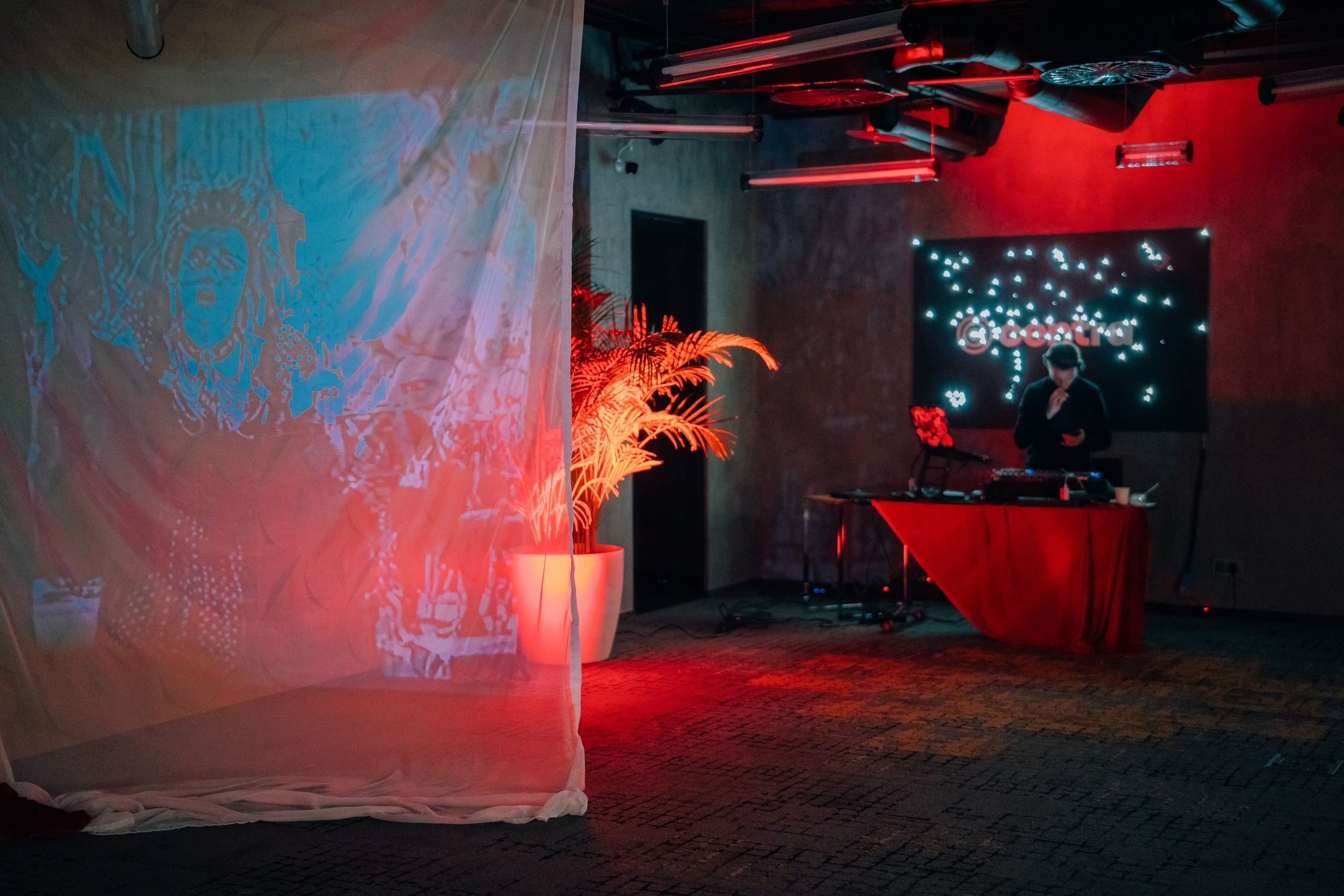 Centra Helloween. Фотограф Дмитрий Алехин. Репортажная съемка мероприятий в Москве