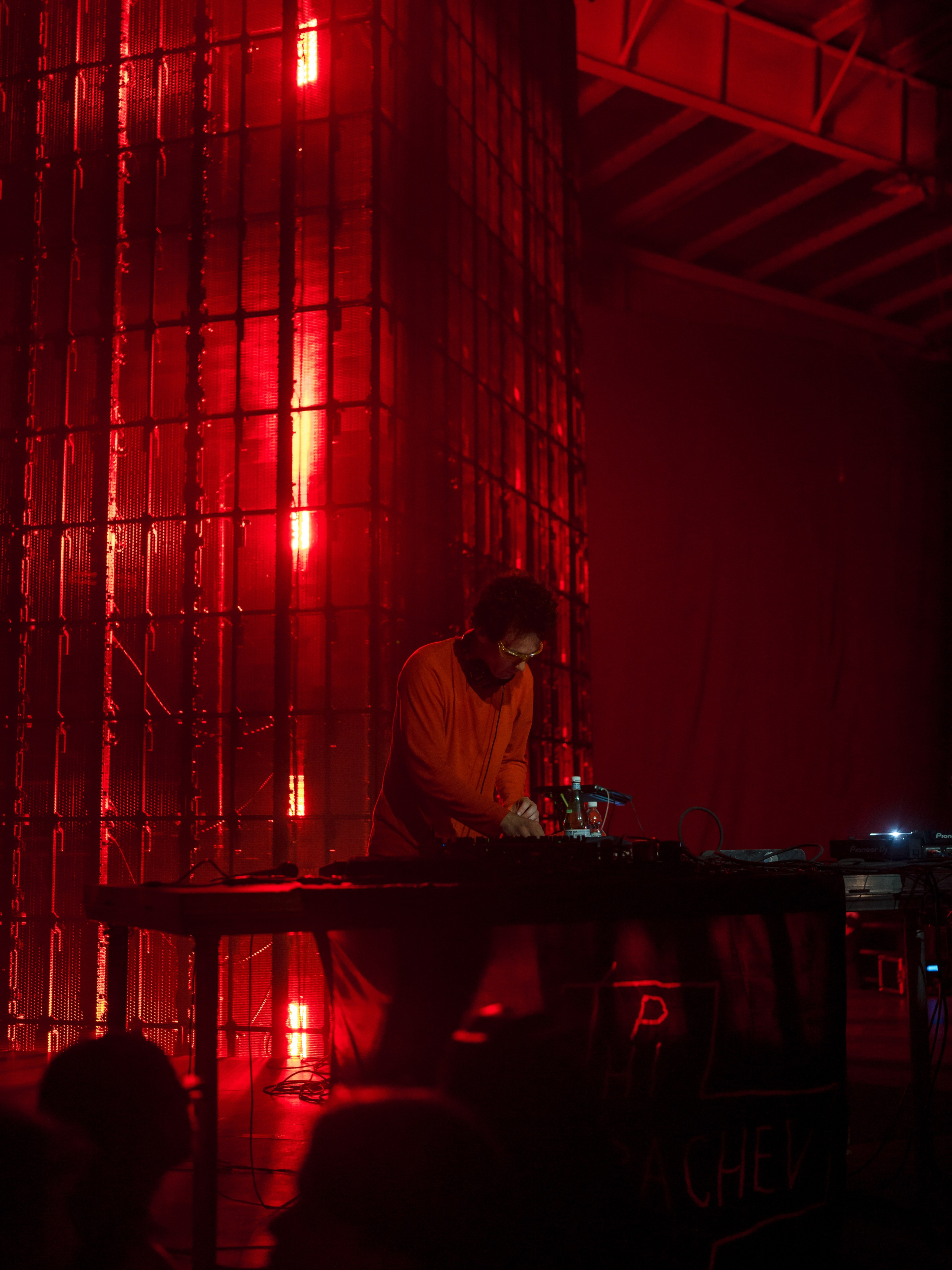 NUR 2025. @tomrus: Рустам Шагиморданов — фотограф