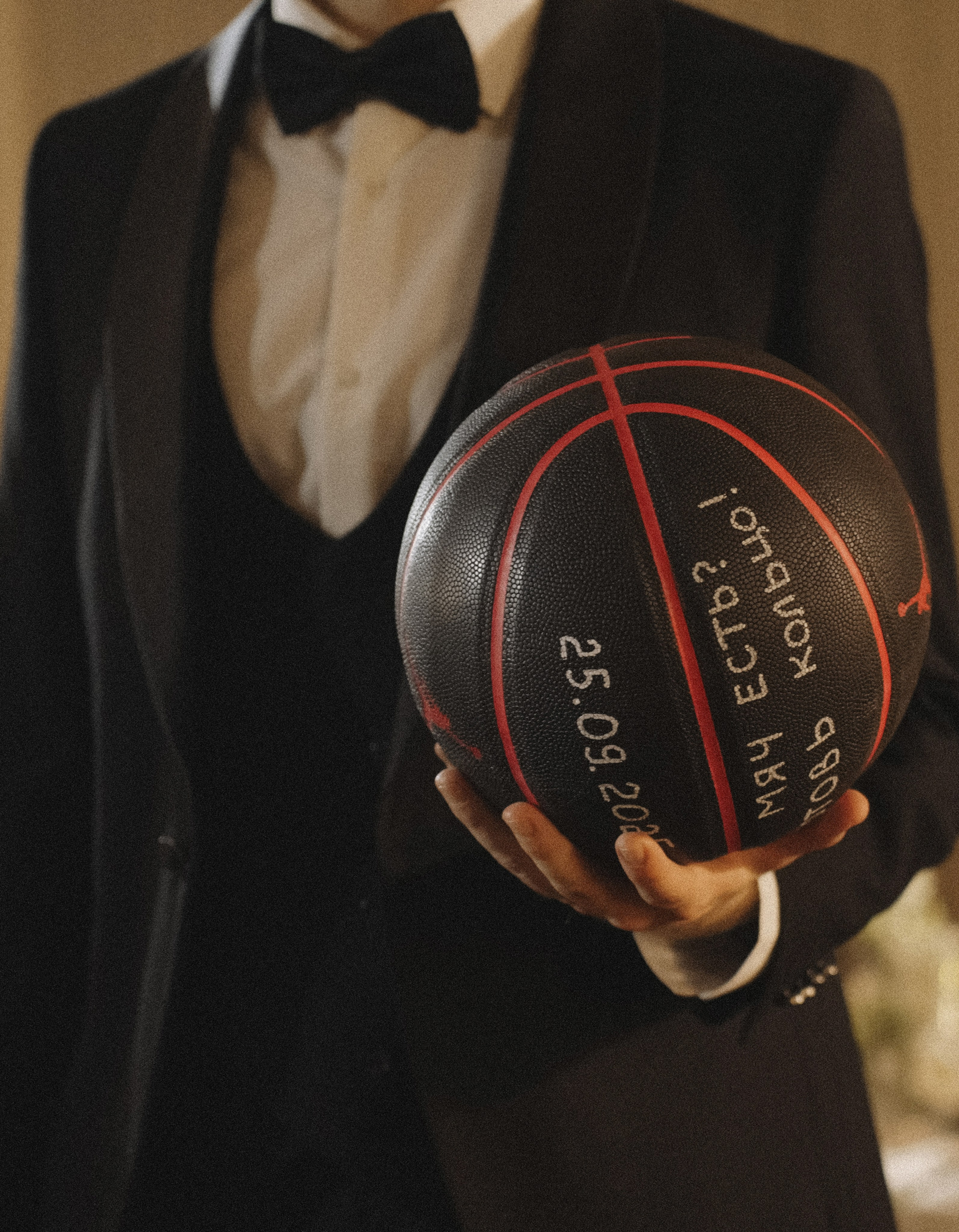 Мяч есть? готовь кольцо. Свадебный фотограф Москва