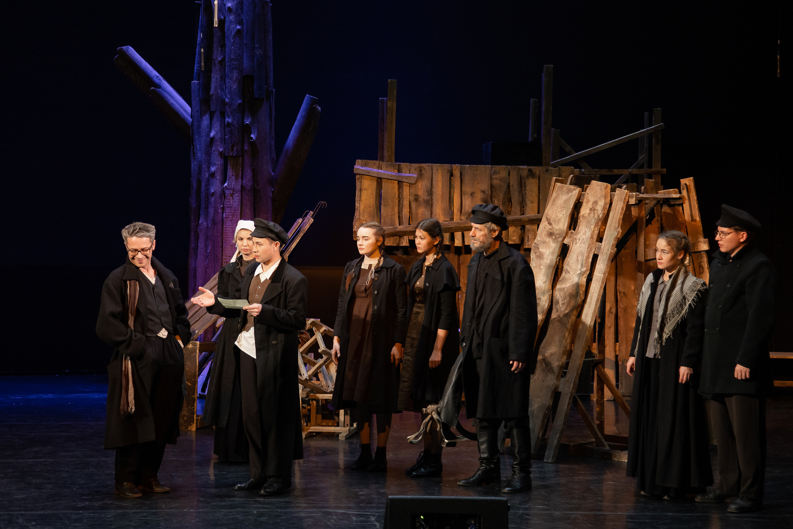 Поминальная молитва. Свадебный Семейный Репортажный фотограф в Москве