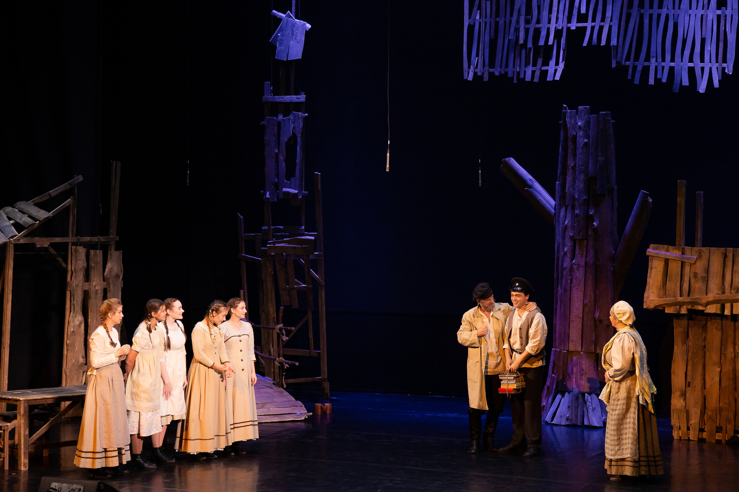 Поминальная молитва. Свадебный Семейный Репортажный фотограф в Москве