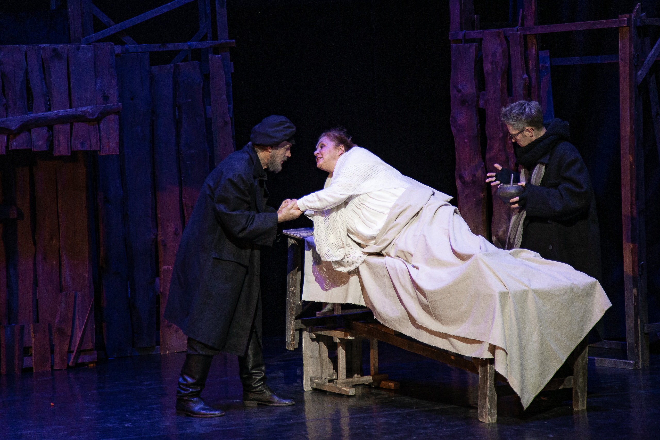 Поминальная молитва. Свадебный Семейный Репортажный фотограф в Москве