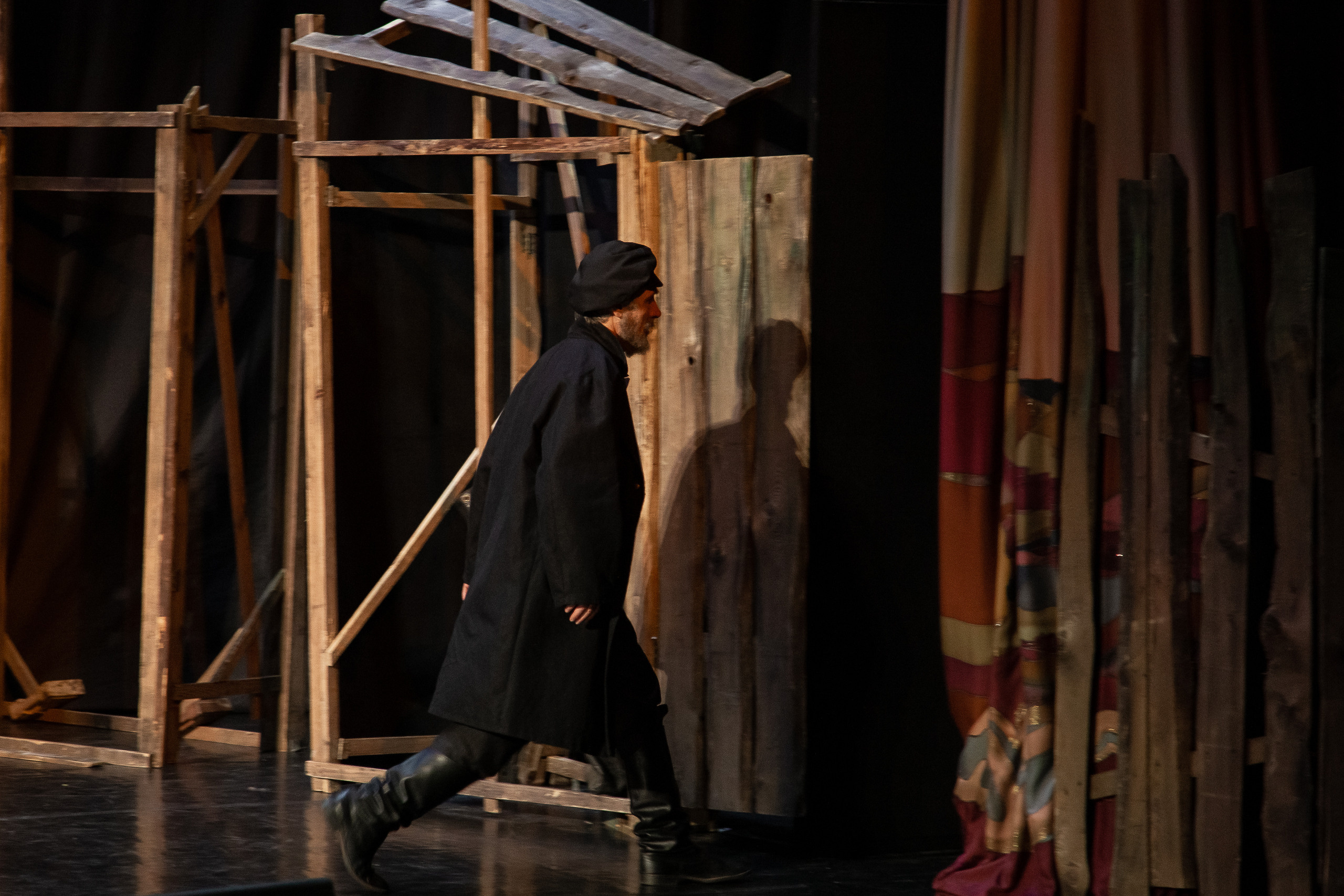 Поминальная молитва. Свадебный Семейный Репортажный фотограф в Москве