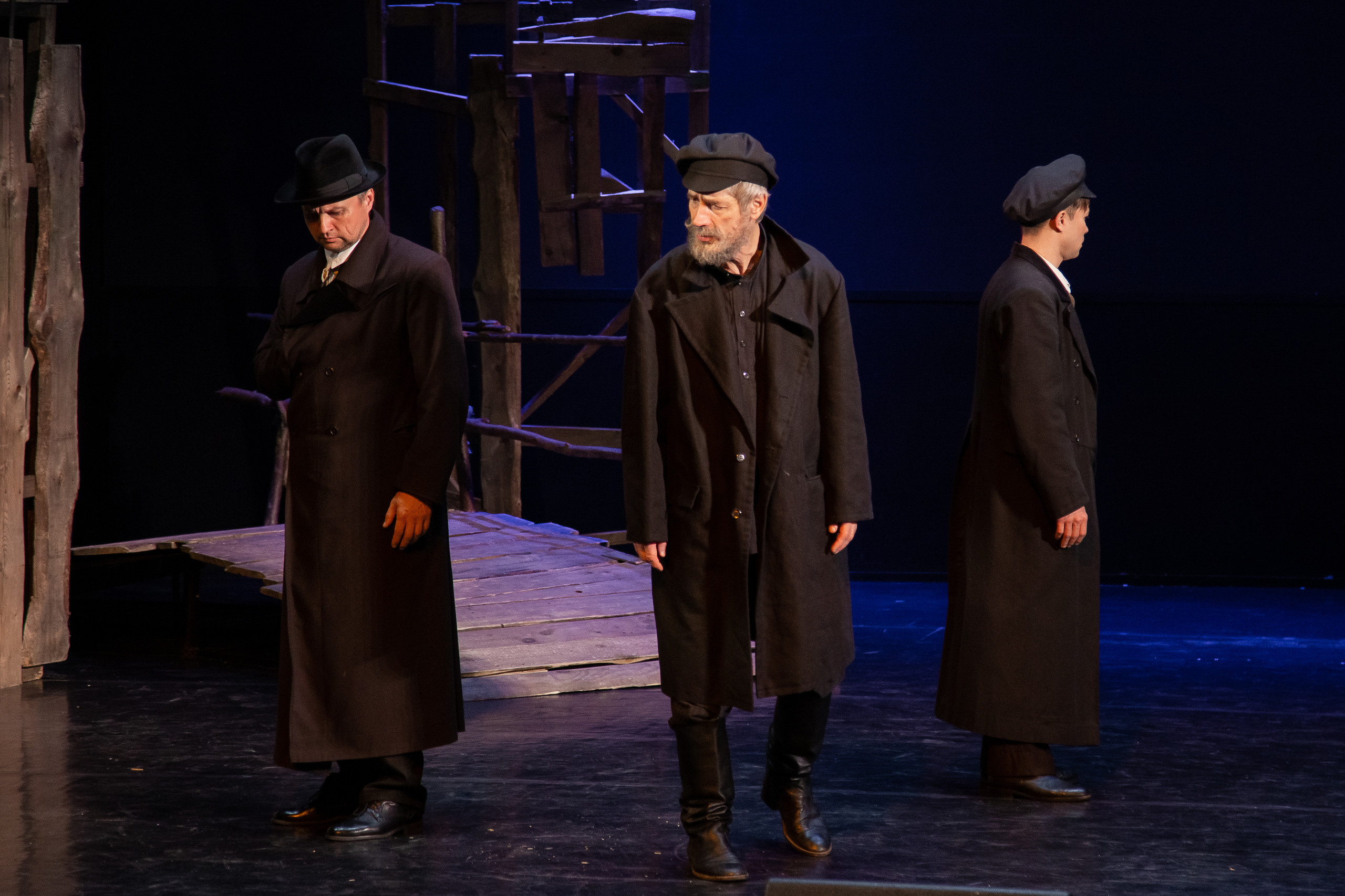 Поминальная молитва. Свадебный Семейный Репортажный фотограф в Москве