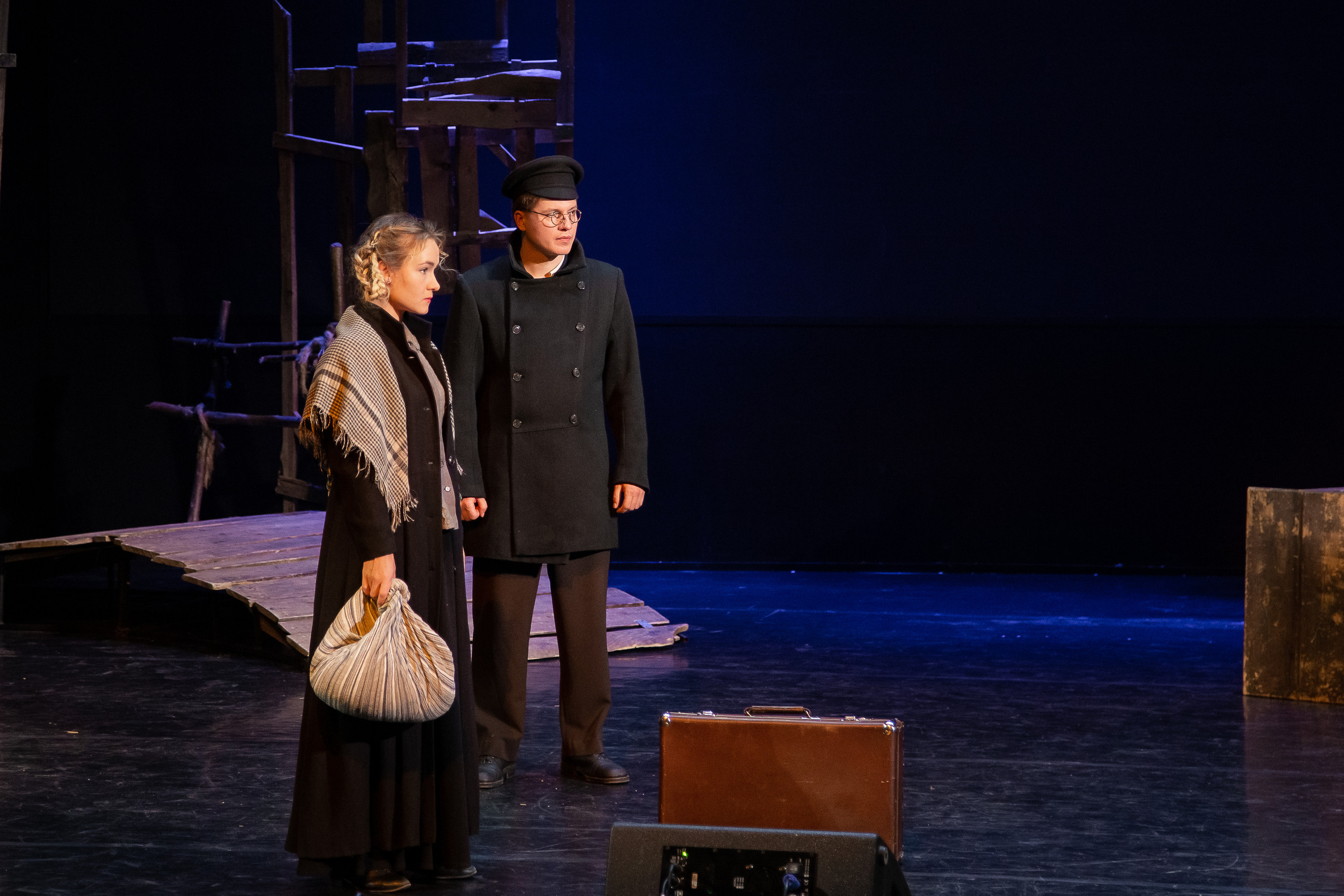 Поминальная молитва. Свадебный Семейный Репортажный фотограф в Москве