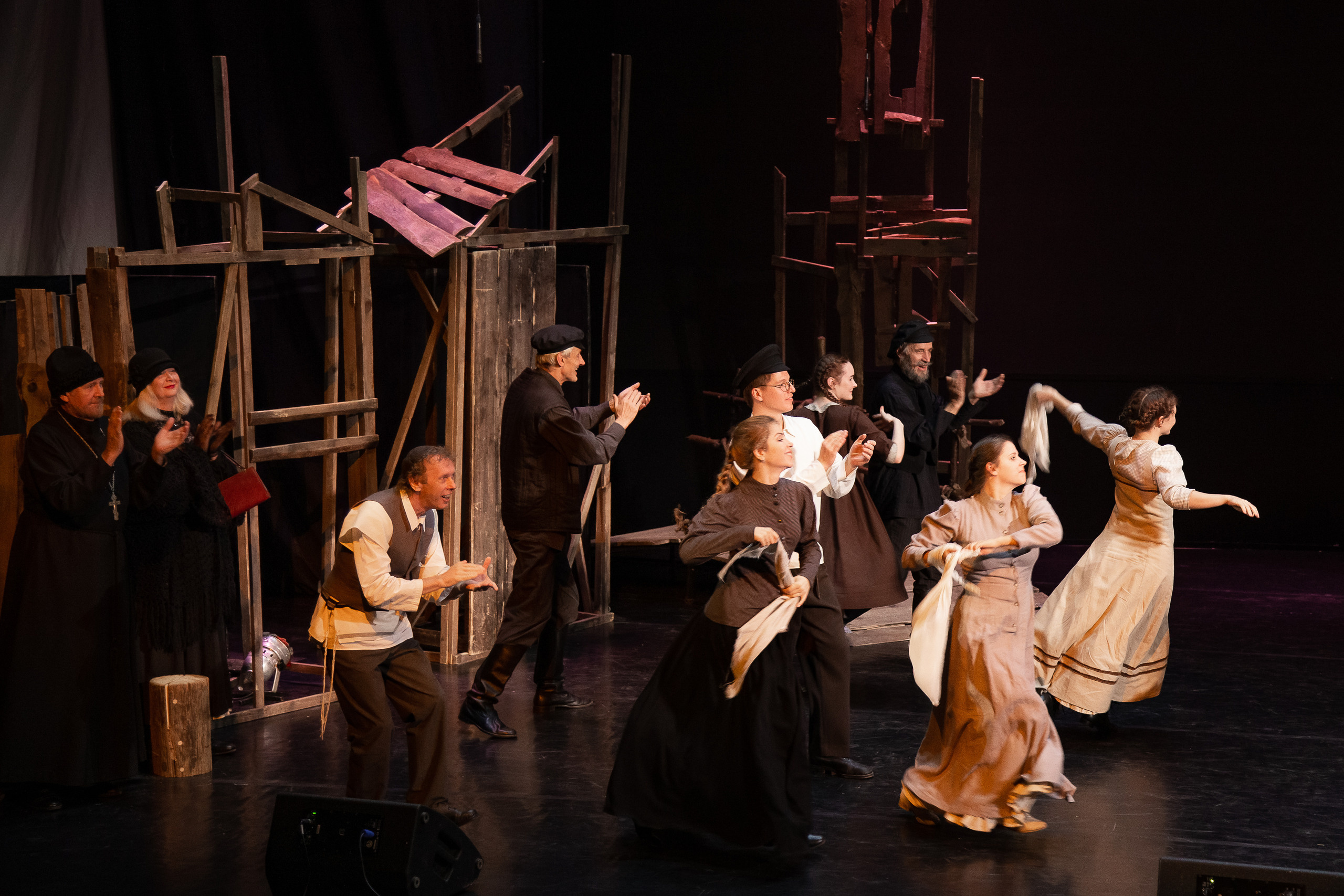 Поминальная молитва. Свадебный Семейный Репортажный фотограф в Москве