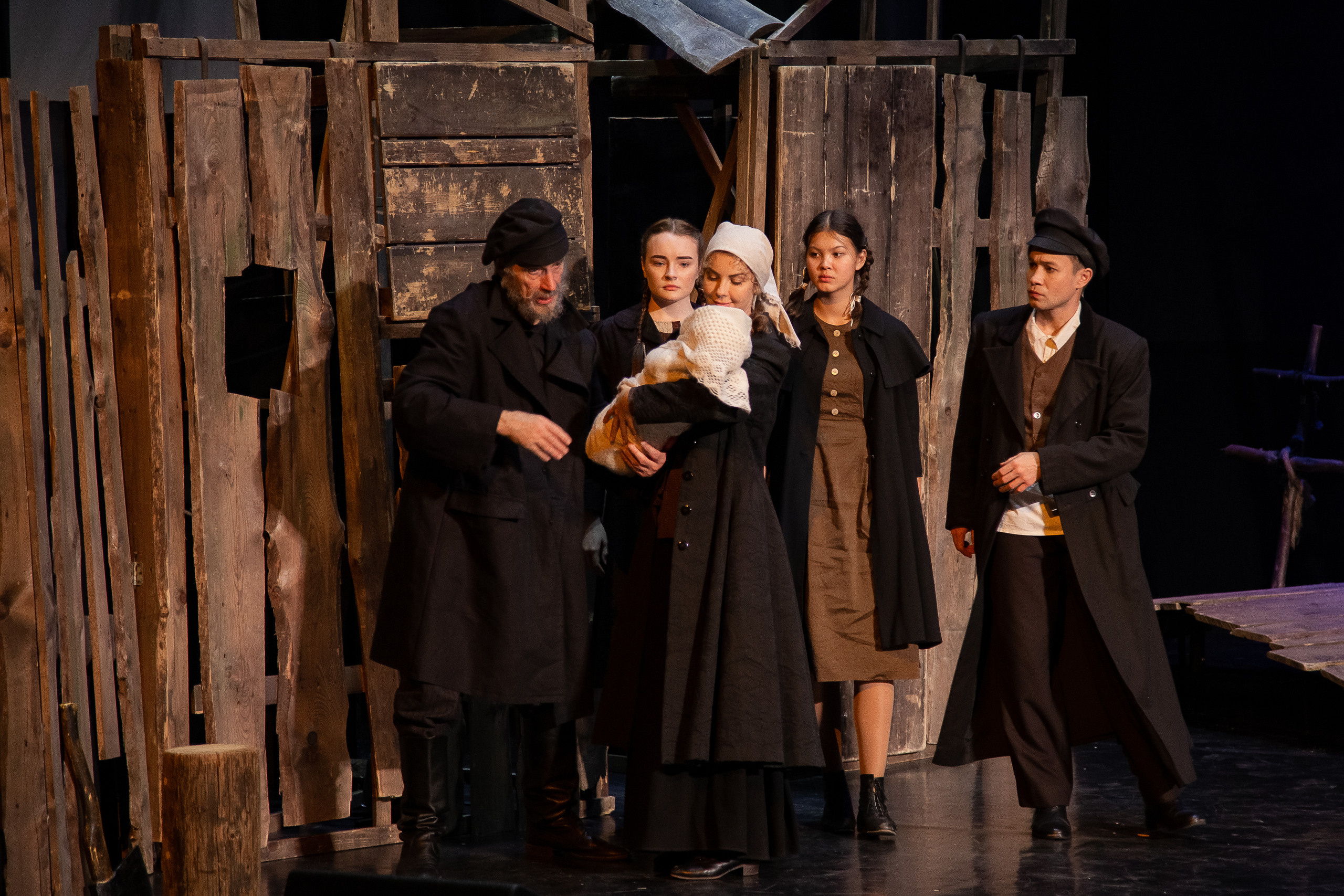 Поминальная молитва. Свадебный Семейный Репортажный фотограф в Москве