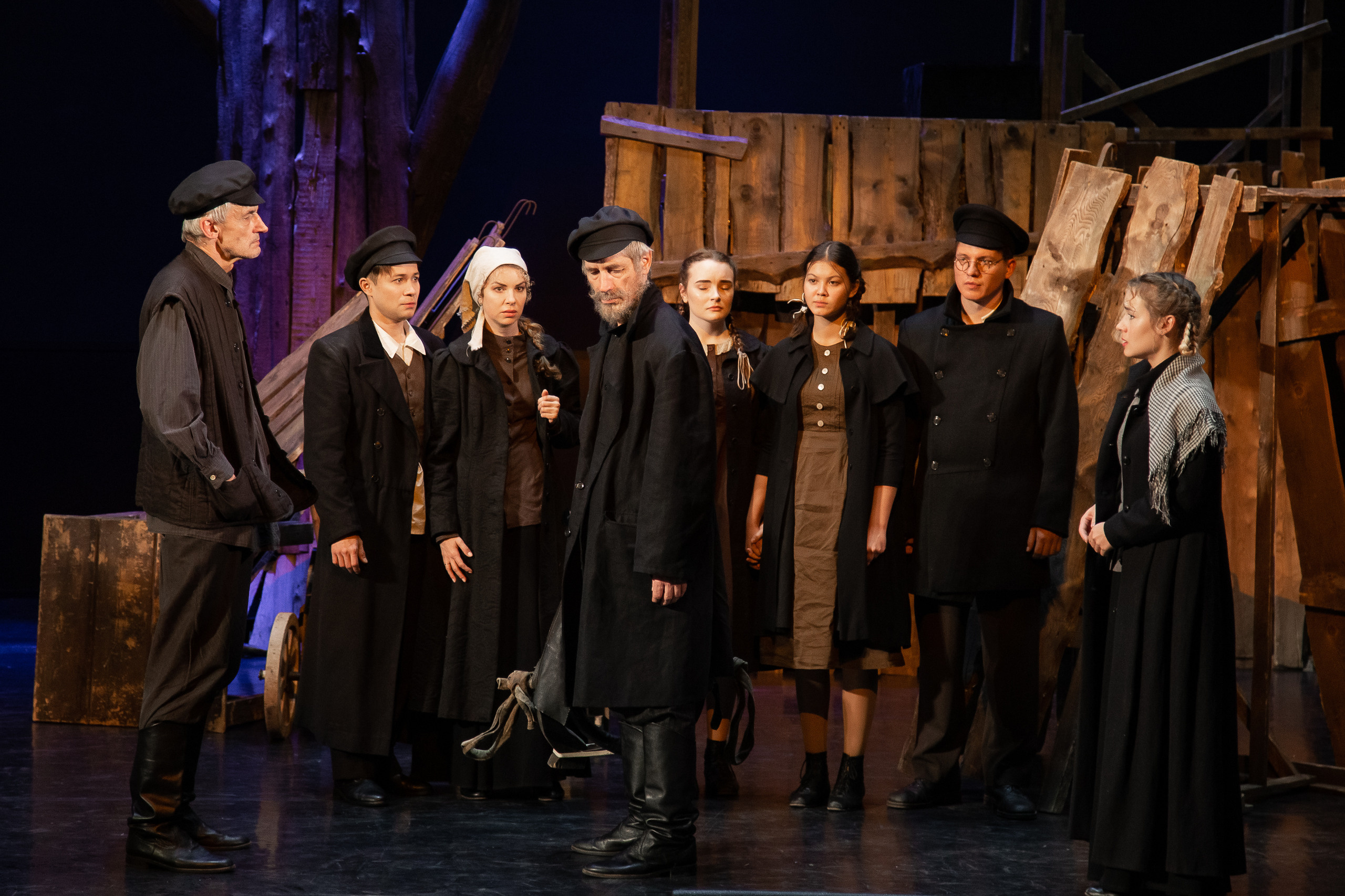 Поминальная молитва. Свадебный Семейный Репортажный фотограф в Москве