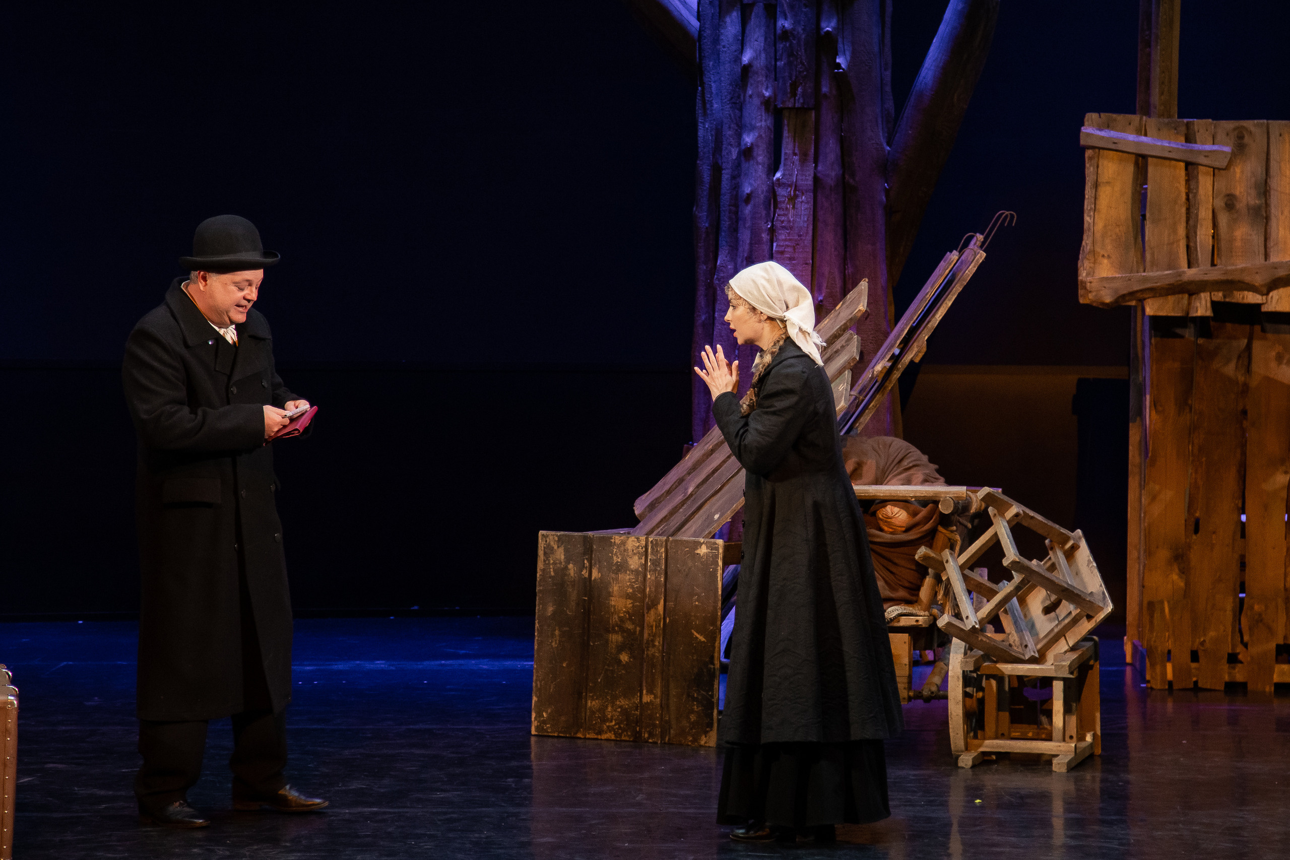 Поминальная молитва. Свадебный Семейный Репортажный фотограф в Москве