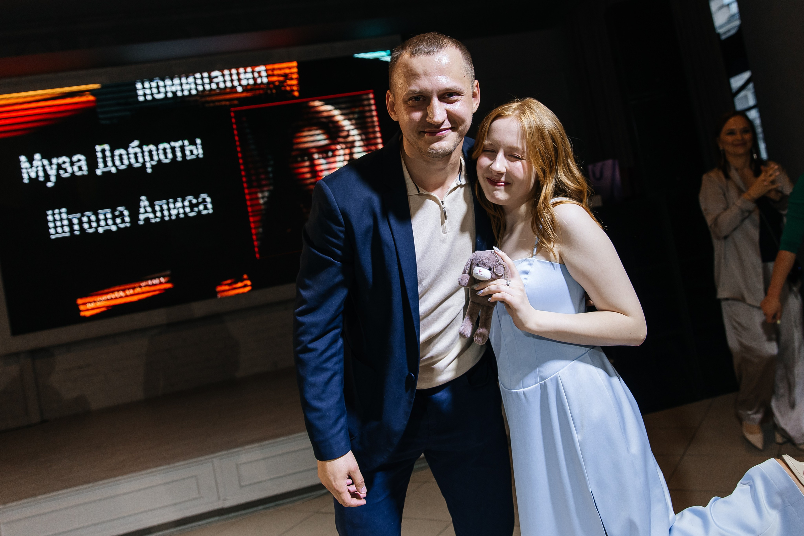 2023-06-23 Выпускной МБОУ СОШ № 10. Фотограф в Красноярске