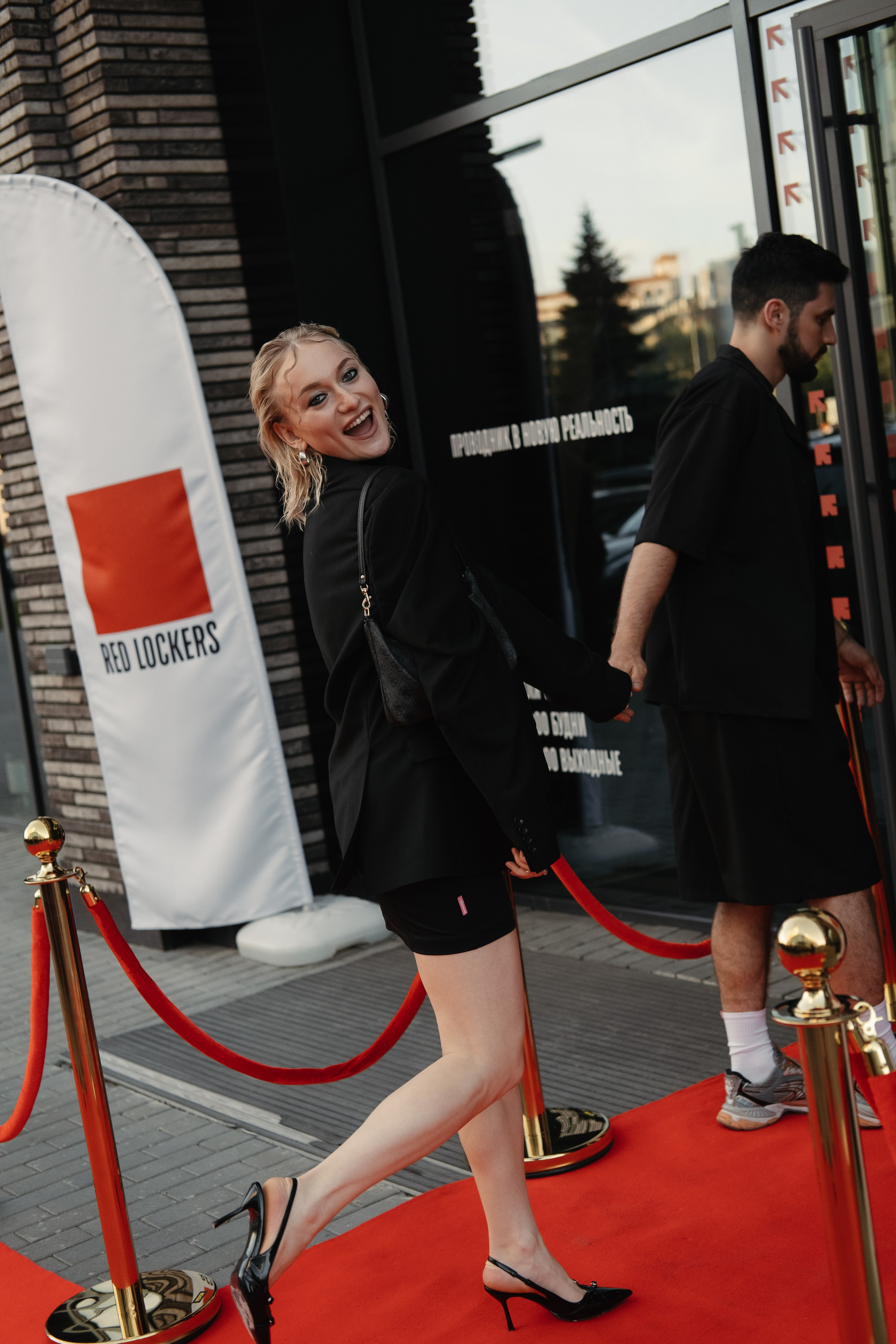 RedLockers: Открытый Микрофон. Обо мне