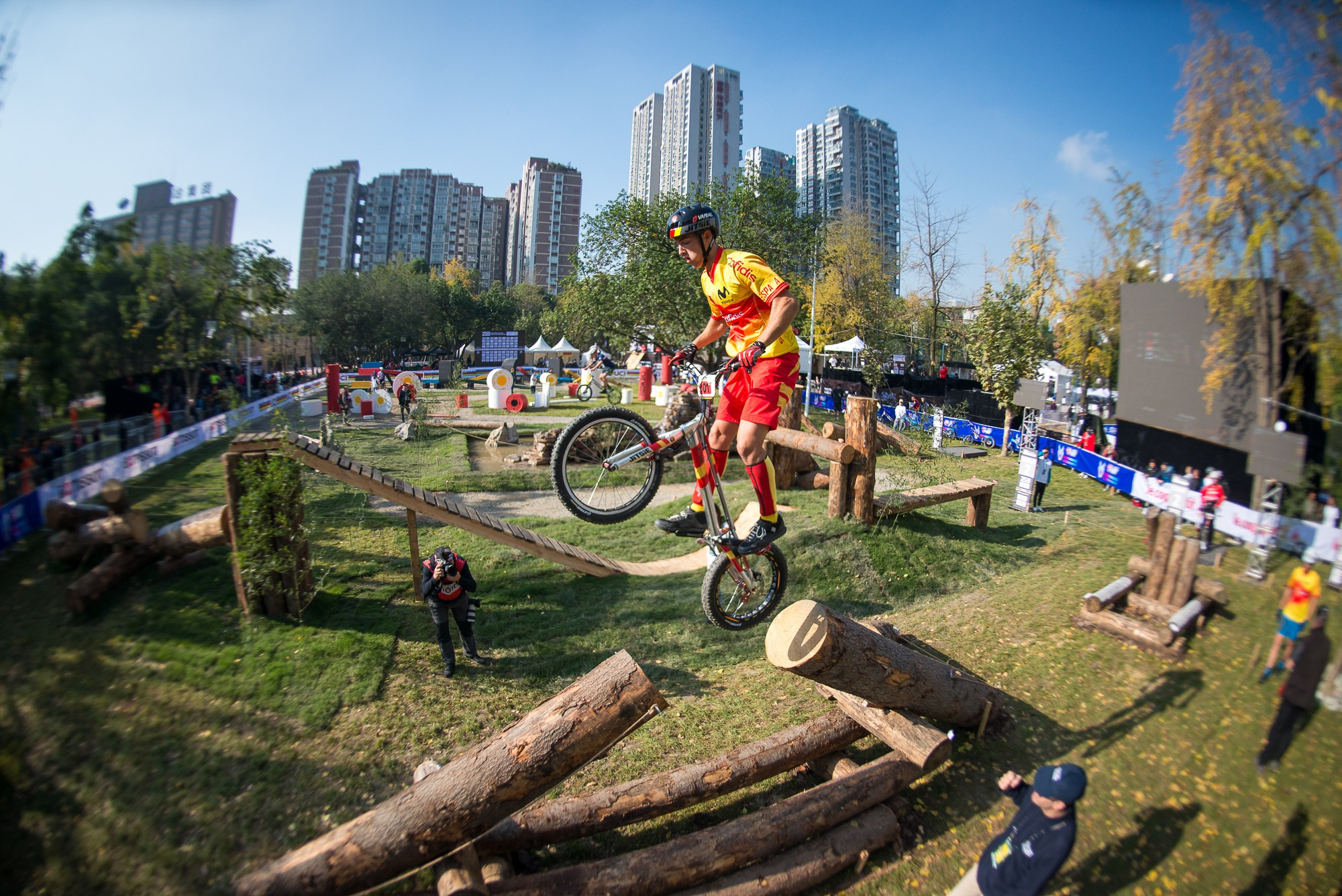 Cycling photos. Sports photographer Leonid Zhukov