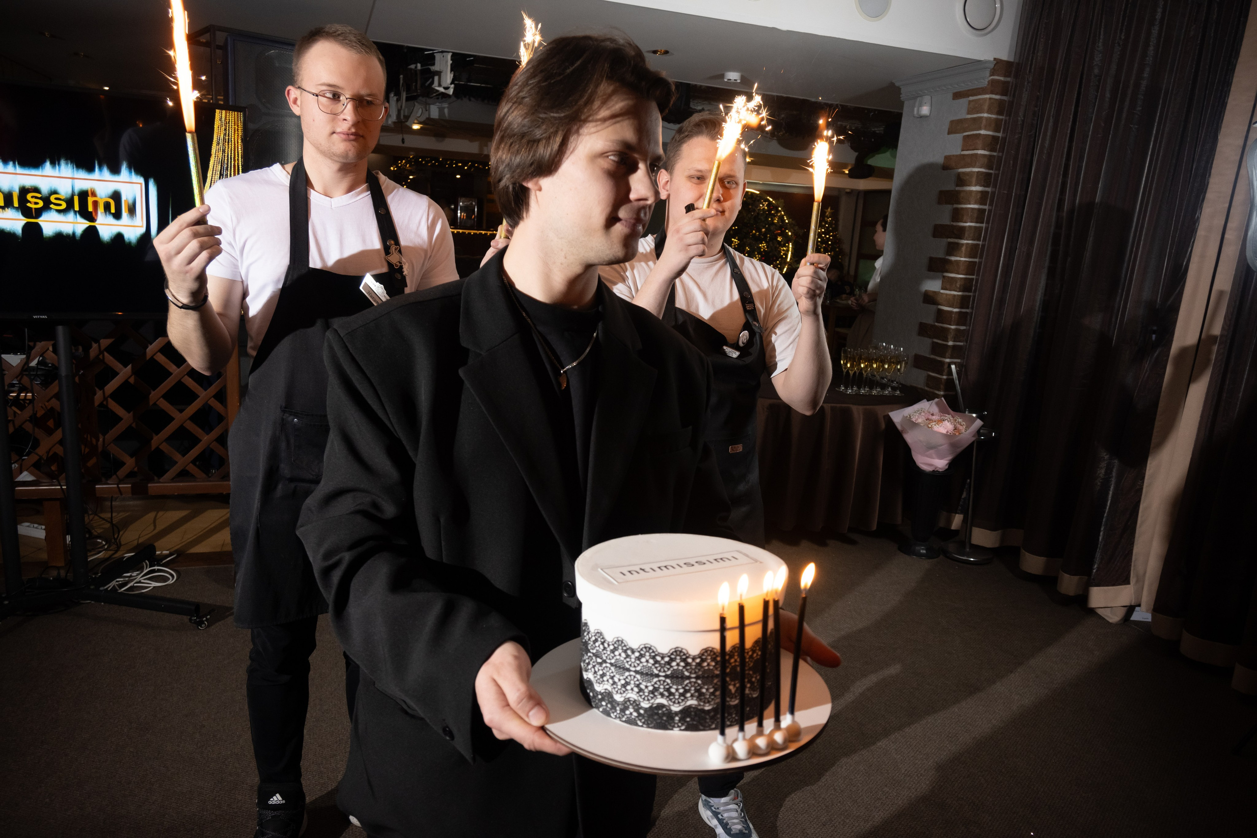 Intimissimi юбилей. Evgeniy Roslov