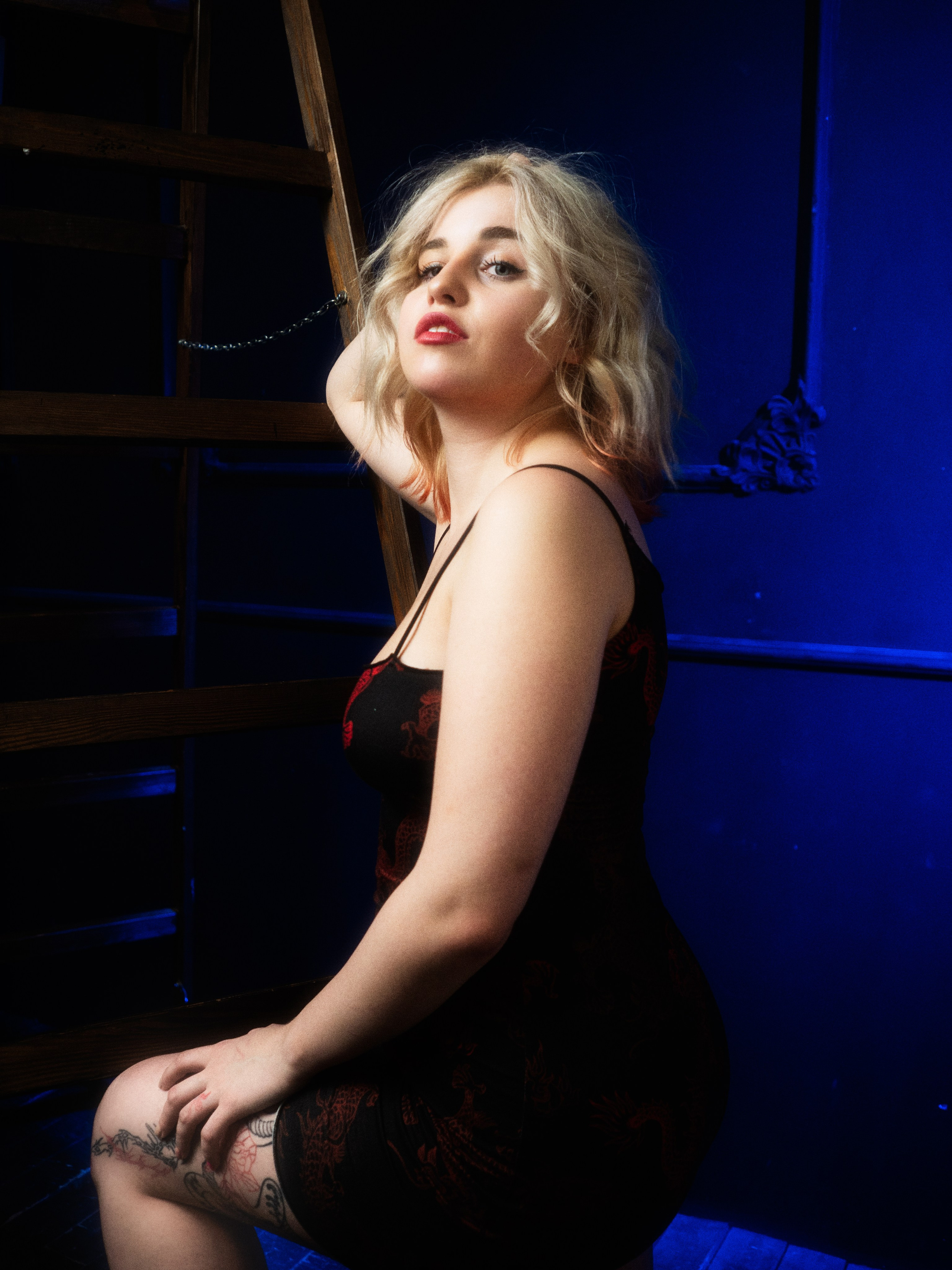 Студийная фотосессия для девушки. Яростный фотолюбитель Vervie Vitoe