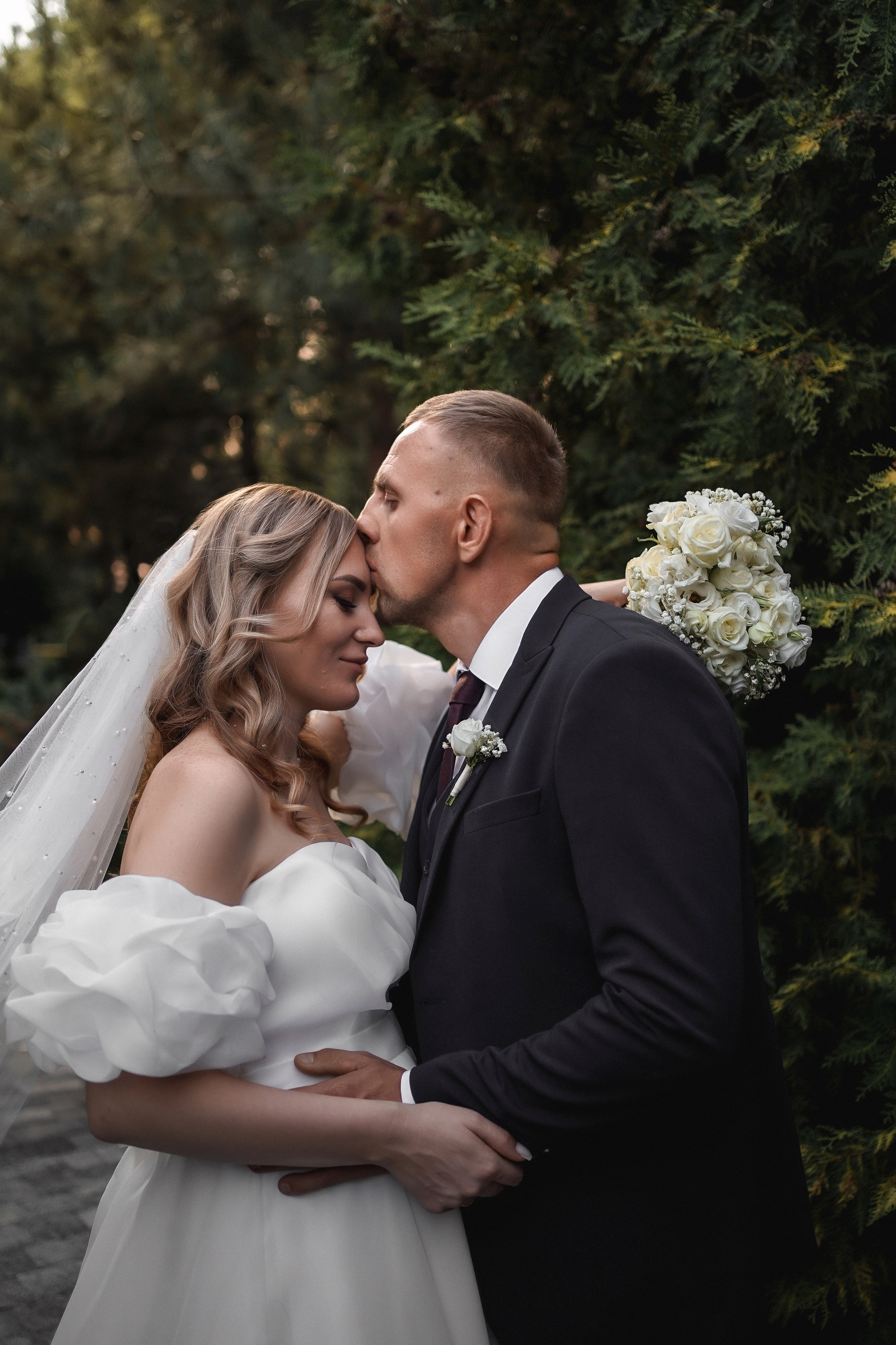 Фотосессия в ресторане Голубое озеро. Фотограф Ростов-на-Дону. Константин и Алёна. Свадебный фотограф в Ростове-на-Дону. Таинство Крещения и Венчания, семейные фотосессии. Алёна Чёботова