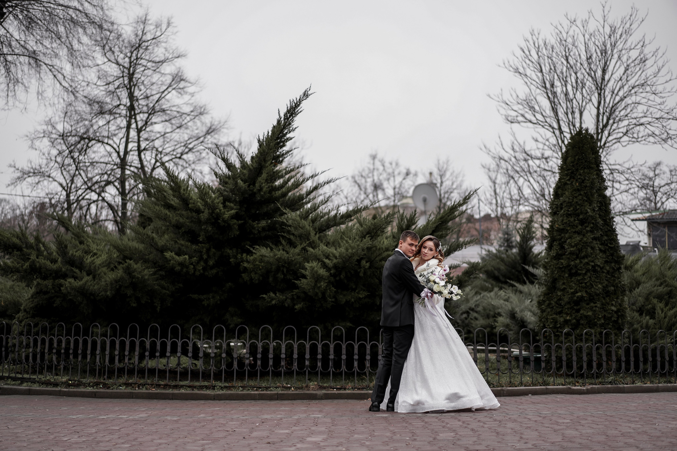 Свадебный фотограф Ростов-на-Дону, Батайск, Новочеркасск, Аксай. Сергей и Кристина в парке Максима Горького. Свадебный фотограф в Ростове-на-Дону. Таинство Крещения и Венчания, семейные фотосессии. Алёна Чёботова