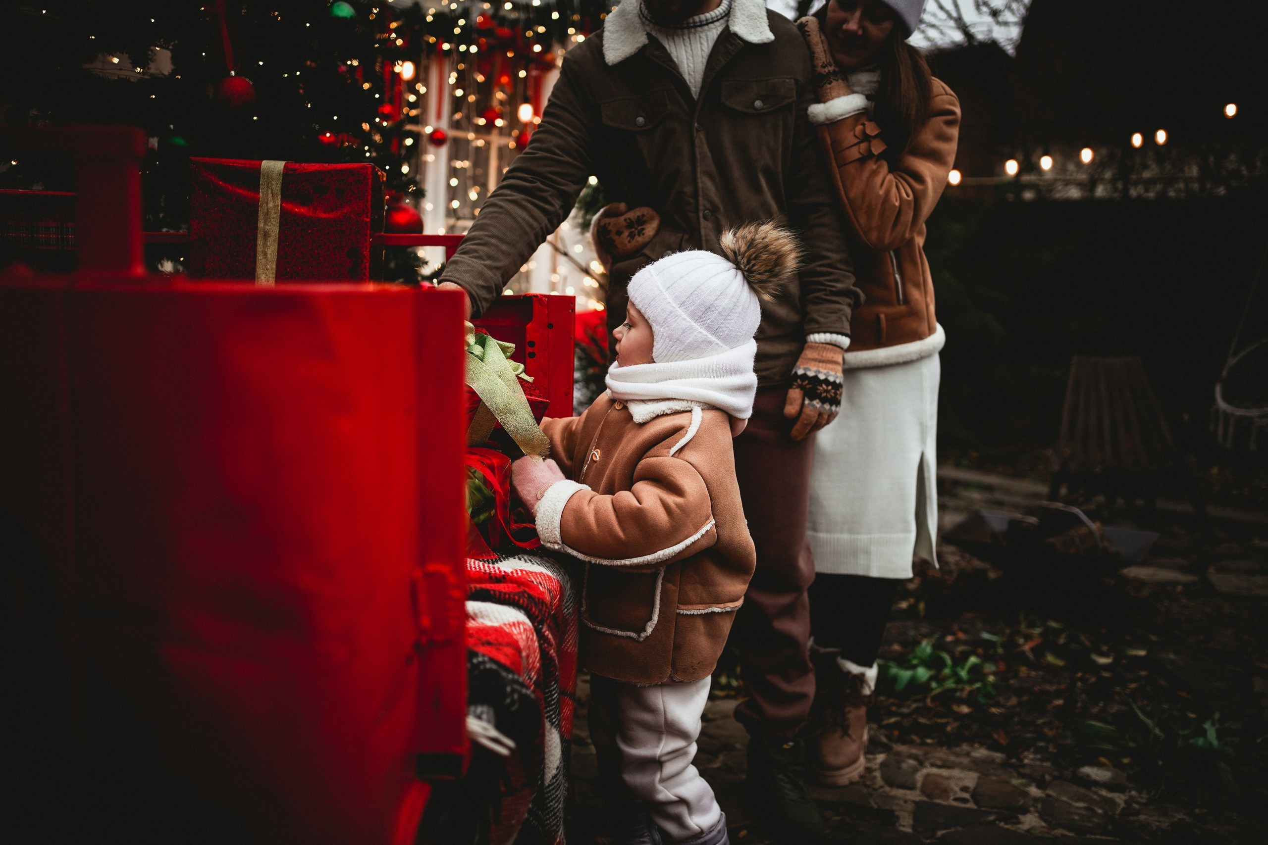 Новогодняя семейная фотосессия в фотостудии Авокадо. Ростов-на-Дону. Свадебный фотограф в Ростове-на-Дону. Таинство Крещения и Венчания, семейные фотосессии. Алёна Чёботова