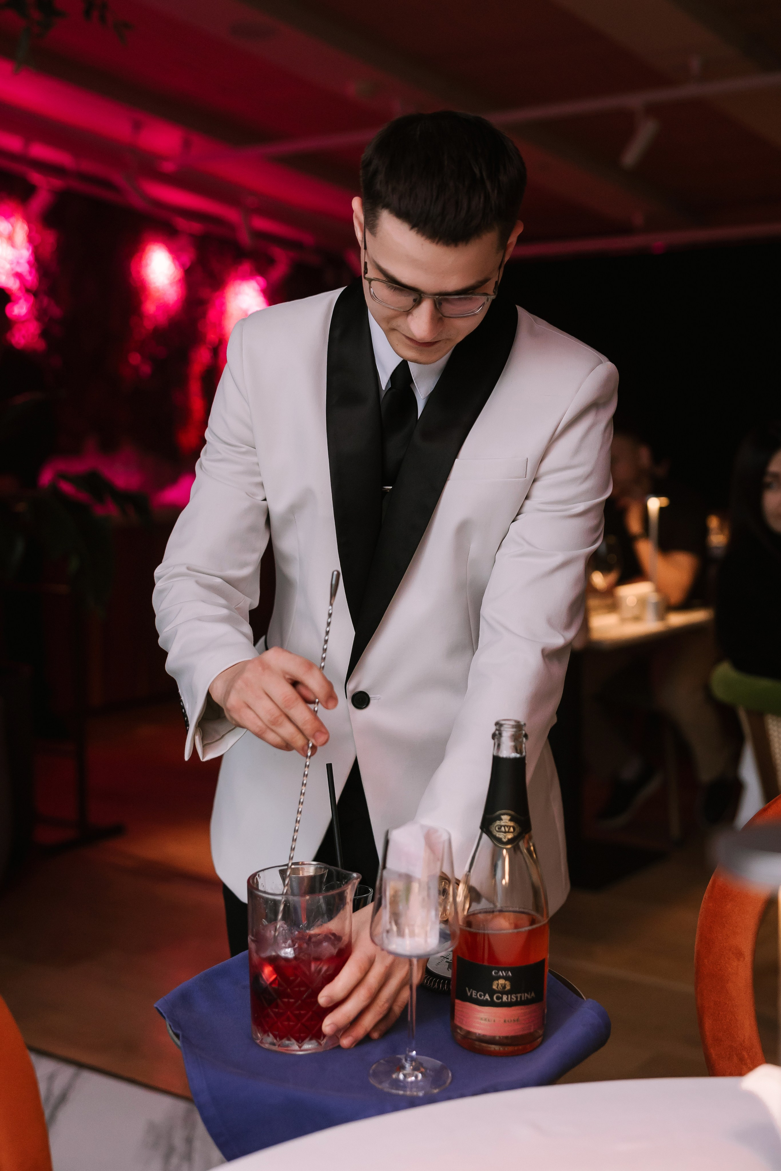 14 февраля (суббота). BENUAR Restaurant