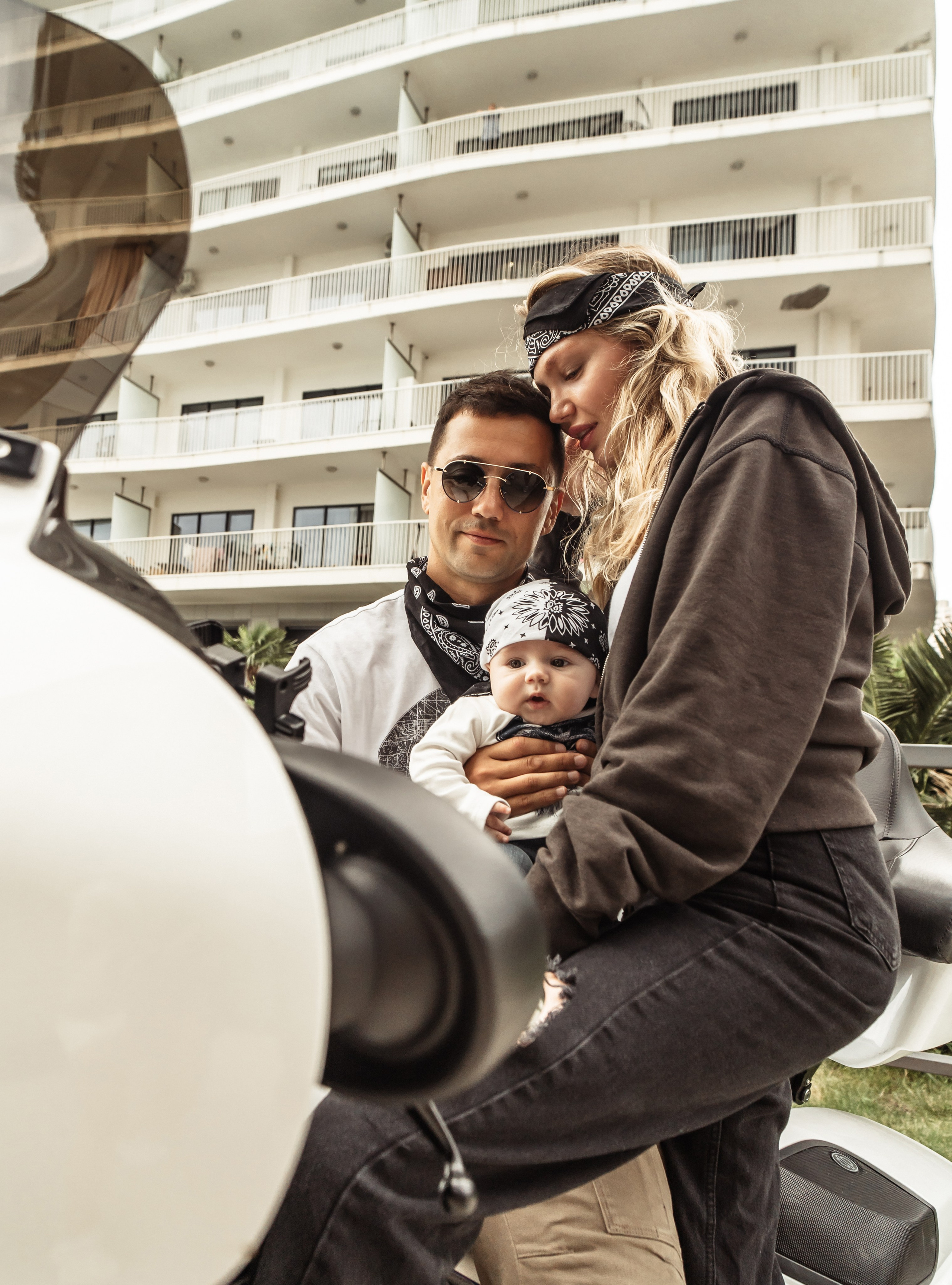 Фотосессия беременных, семейная с детьми и животными в Сочи, Адлере. Алина Бернд — свадебный и индивидуальный фотограф в Сочи и Адлере