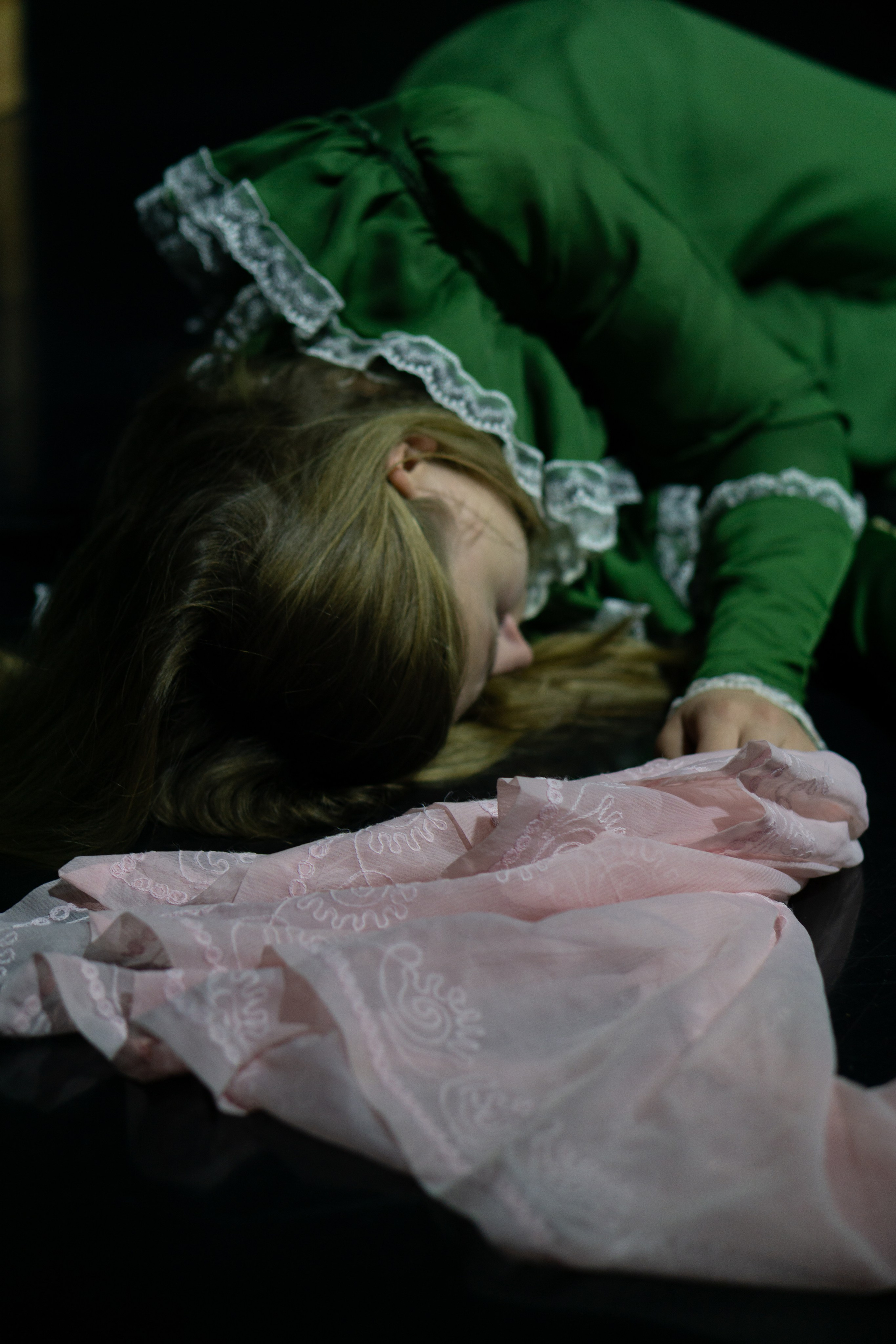 Показ отрывков из произведений Островского. Репортажный и портретный фотограф Андрей Гаровский