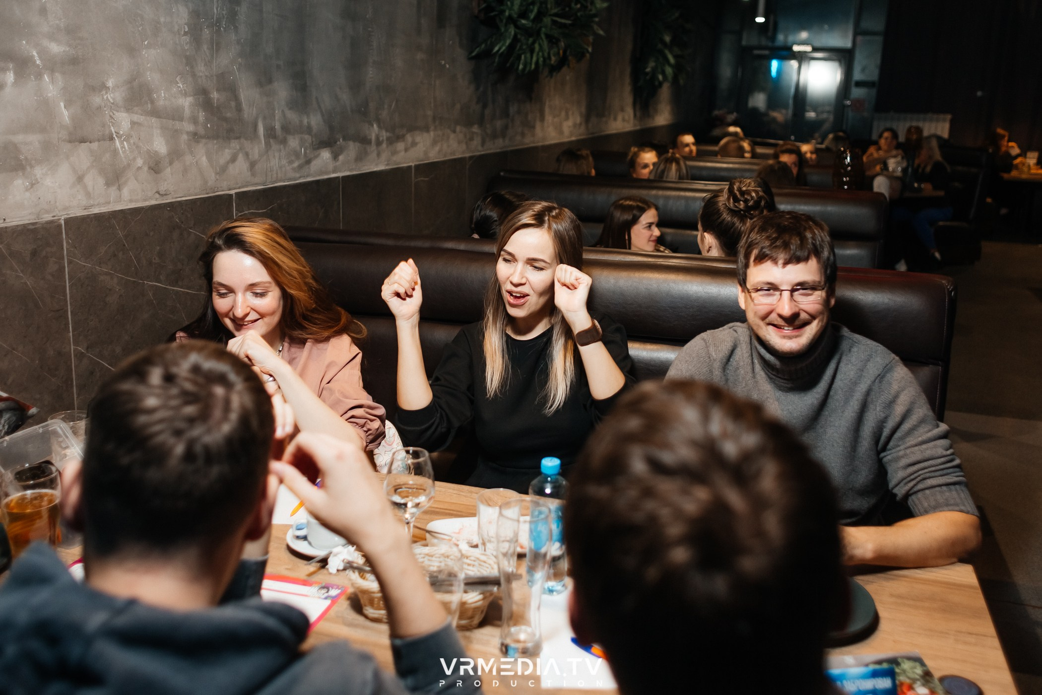 WoW QuiZ в баре «Друзья»