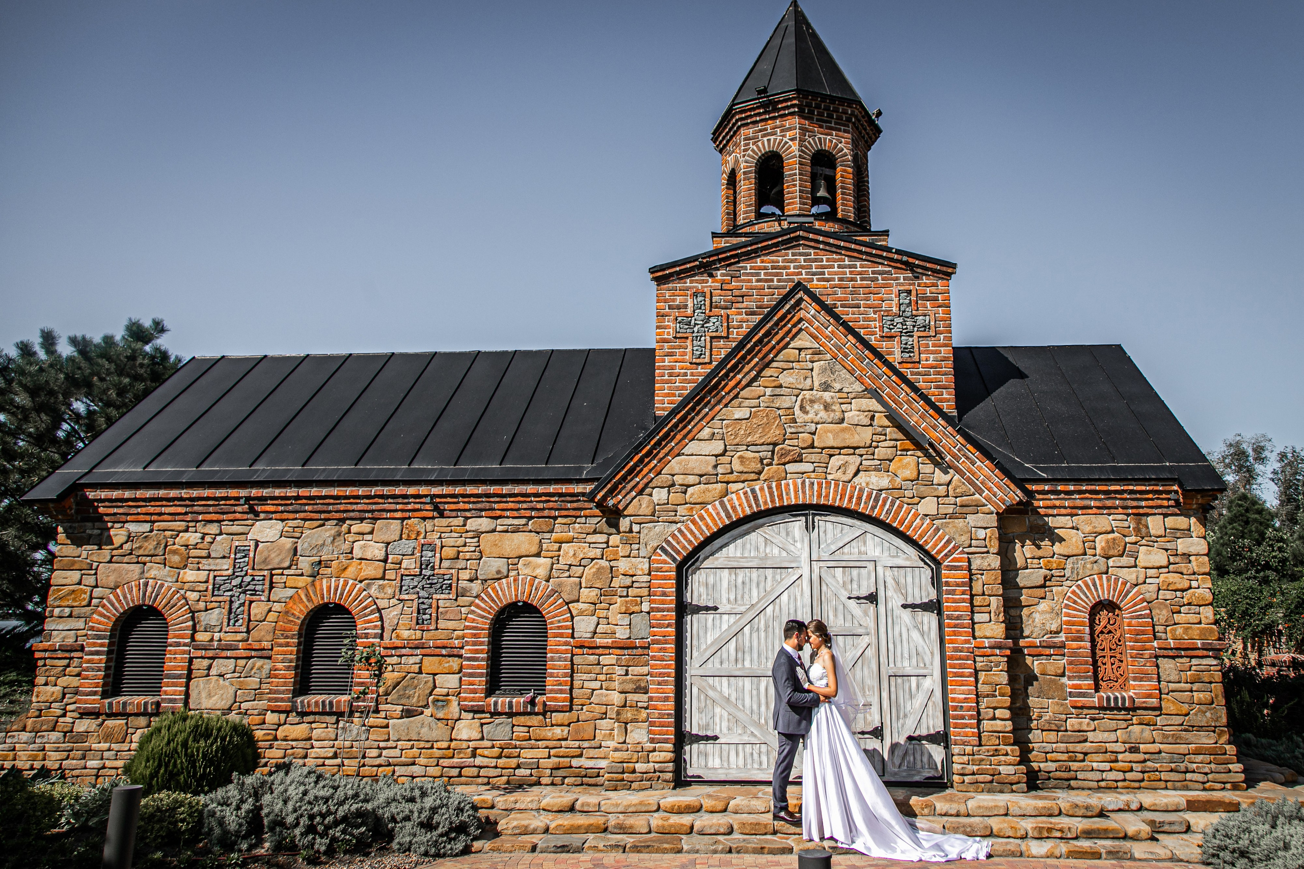 Свадебное портфолио фотографа. Свадебная, репортажная и бизнес съёмка в Ростове-на-Дону