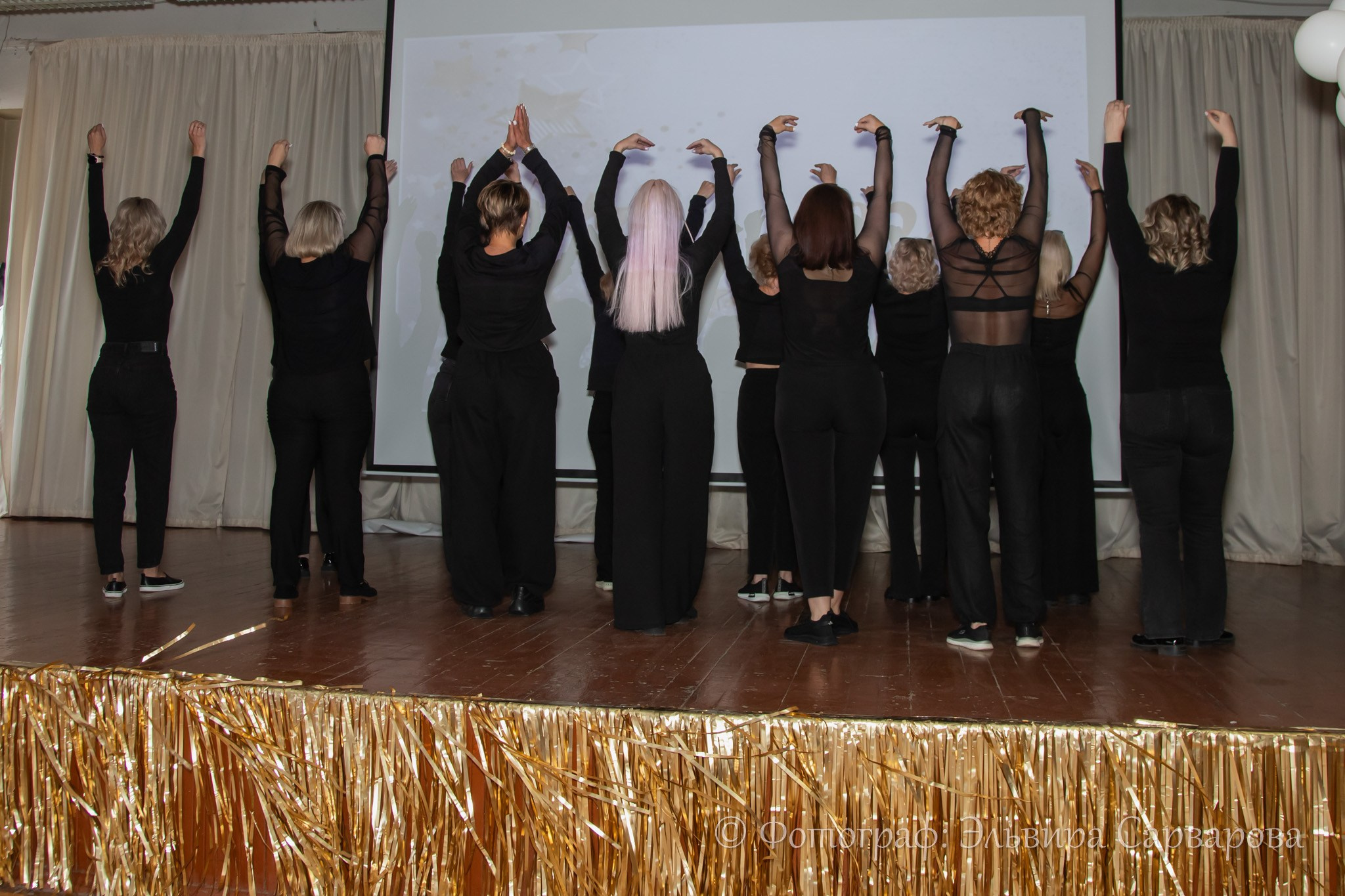 Вручение аттестатов 9 класс. Репортажный Фотограф