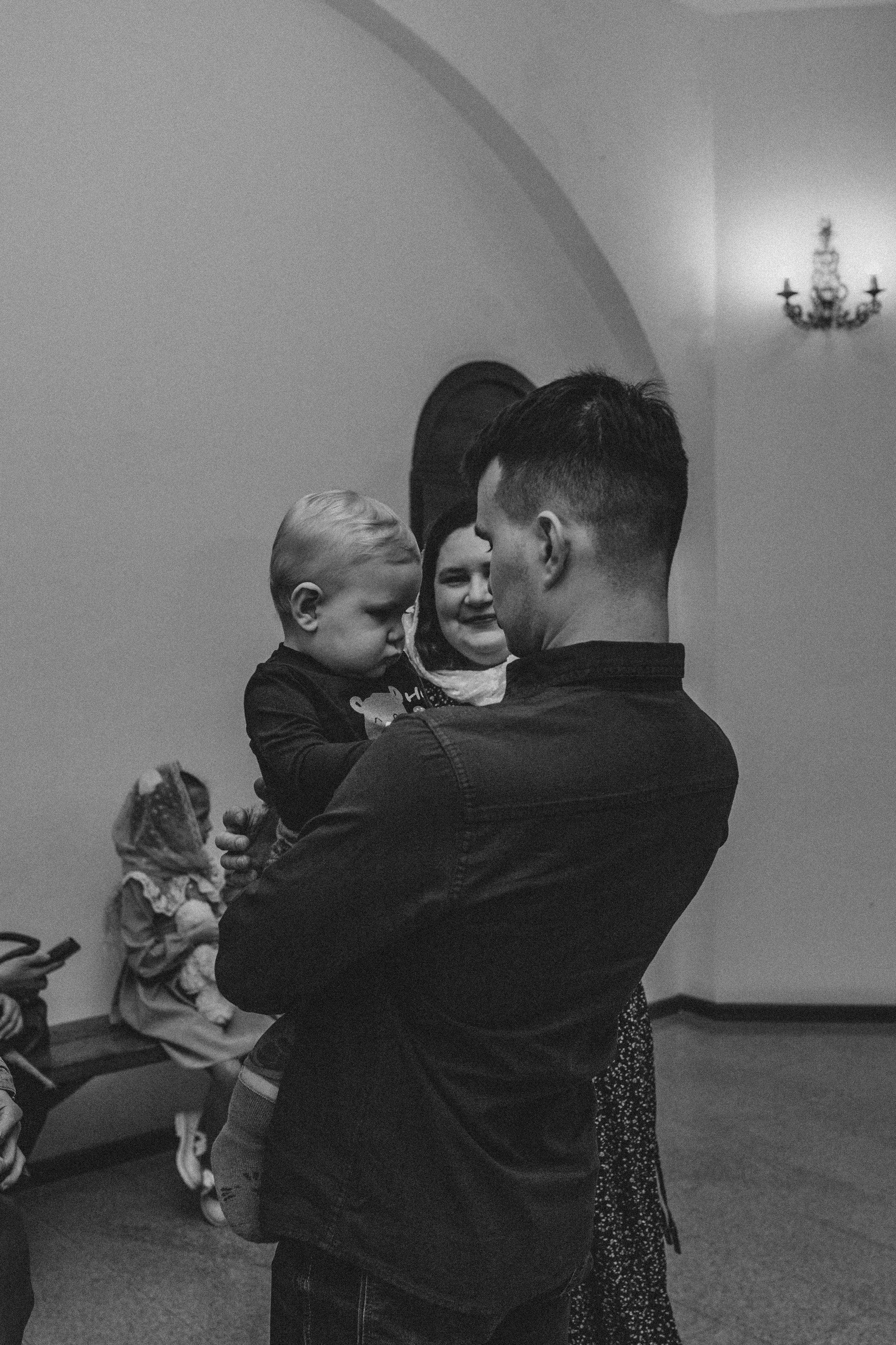 Крещение Матвей. Семейный и домашний фотограф в Москве и МО Королева Валерия