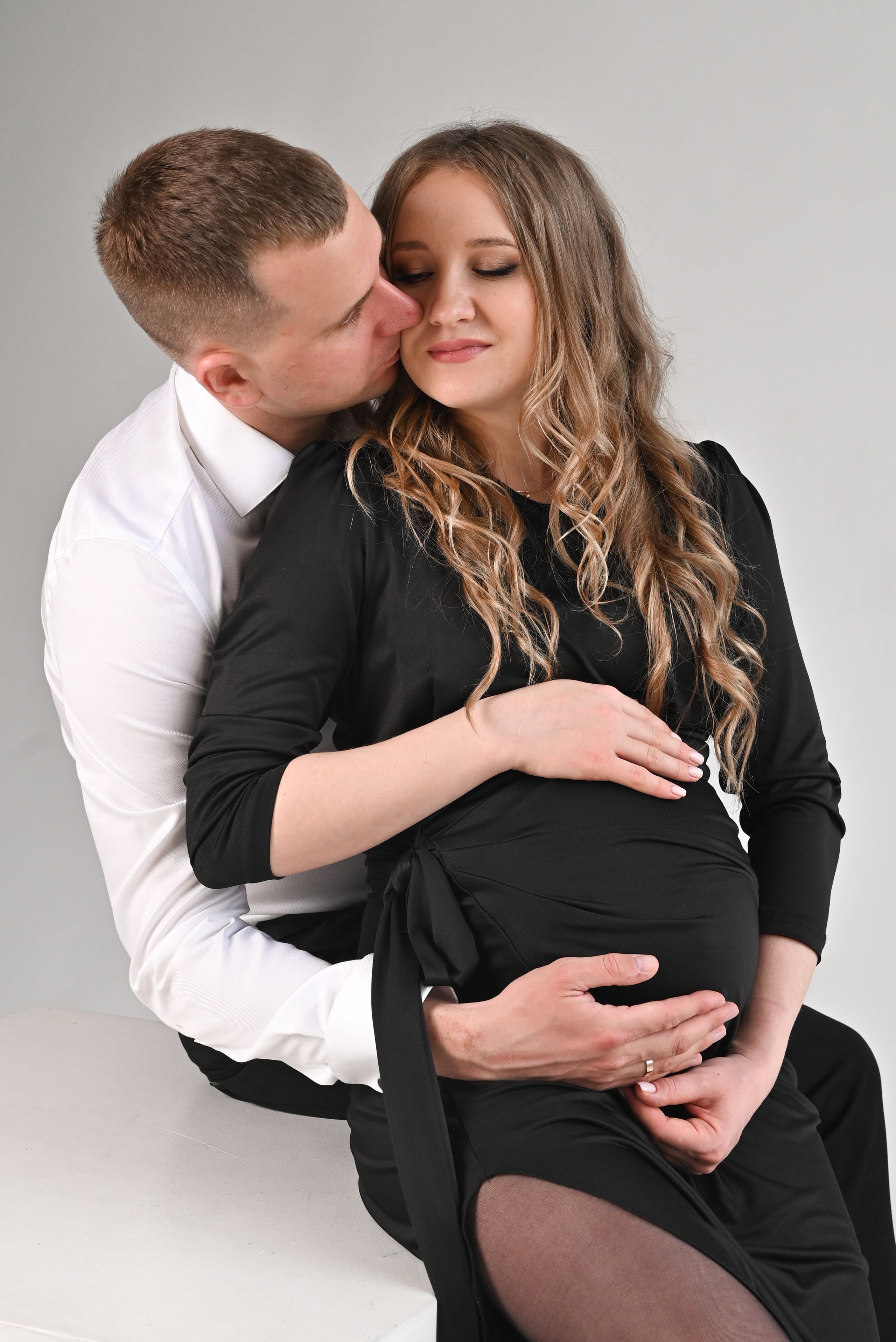 Фотосессия беременности Алеси. Свадебный и семейный фотограф в Хабаровске Оксана Новикова