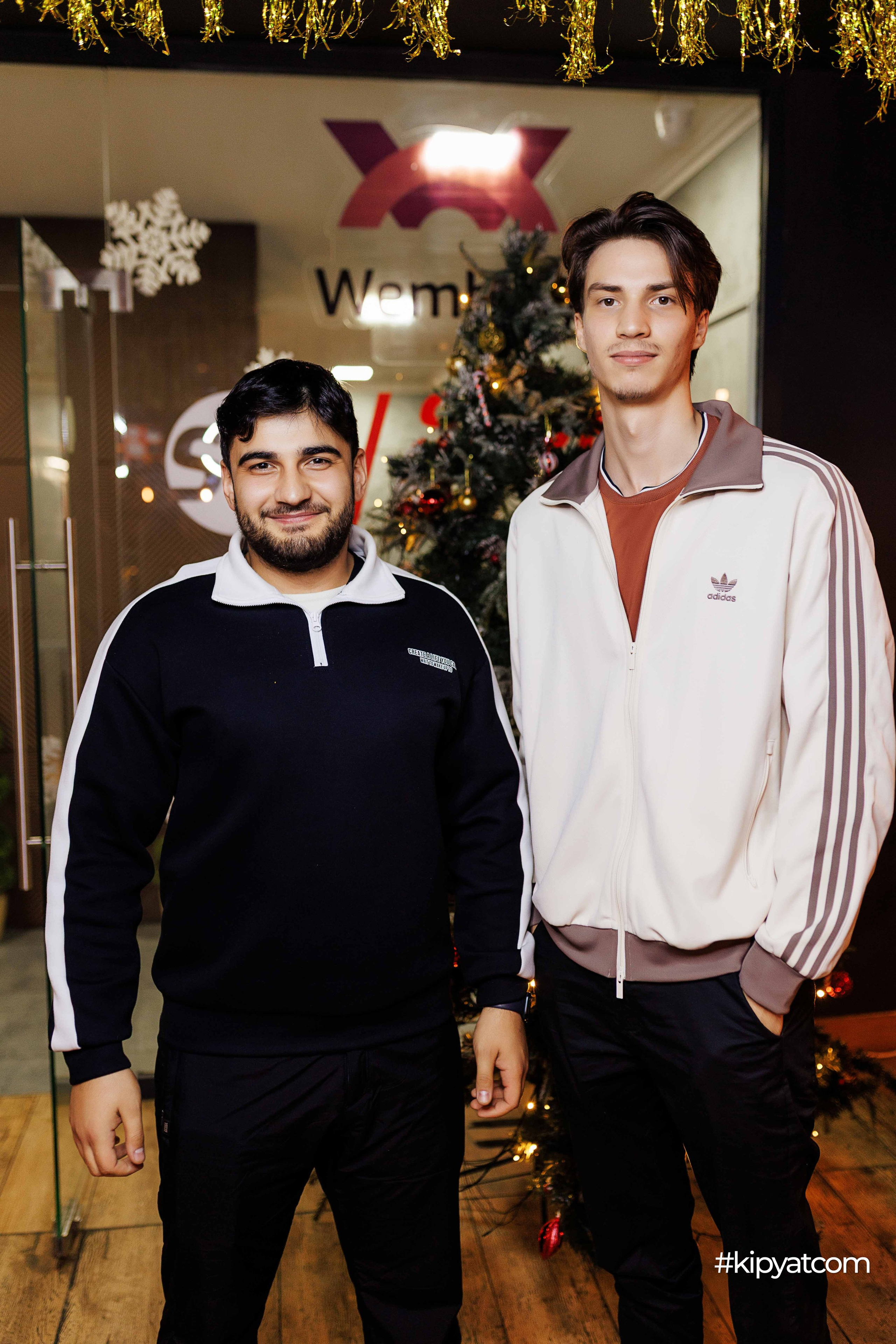 Эйнштейн Party